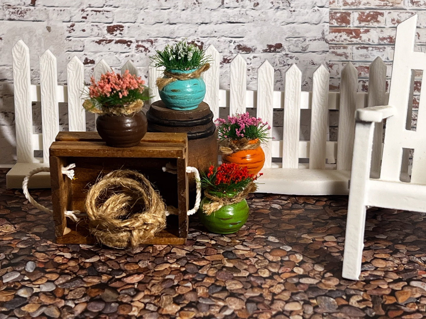 Miniature Flowerpots 4PC – 12th Scale, Dollhouse Garden Planters __etsy:5434327782