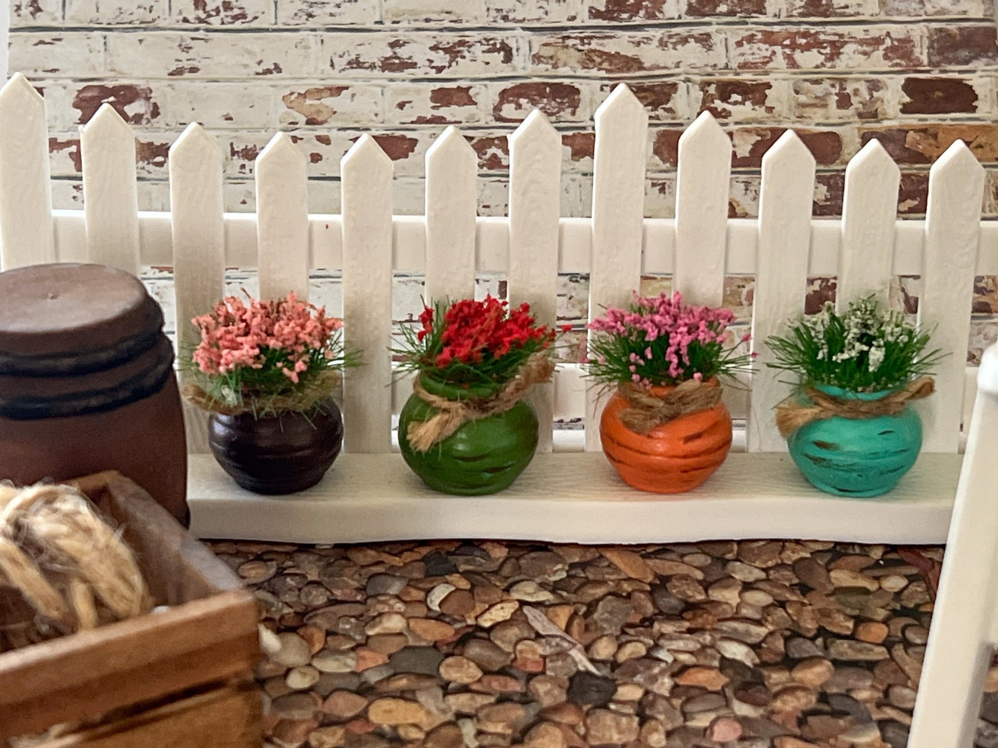 Miniature Flowerpots 4PC – 12th Scale, Dollhouse Garden Planters __etsy:5434054676