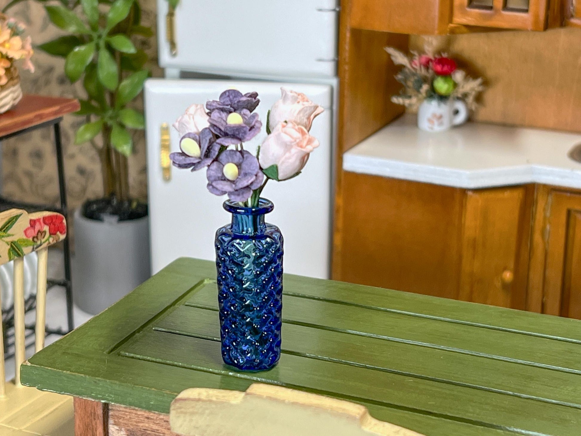 Miniature Glass Vase with Paper Flowers, 1:12 Scale Dollhouse Décor __etsy:7754325804