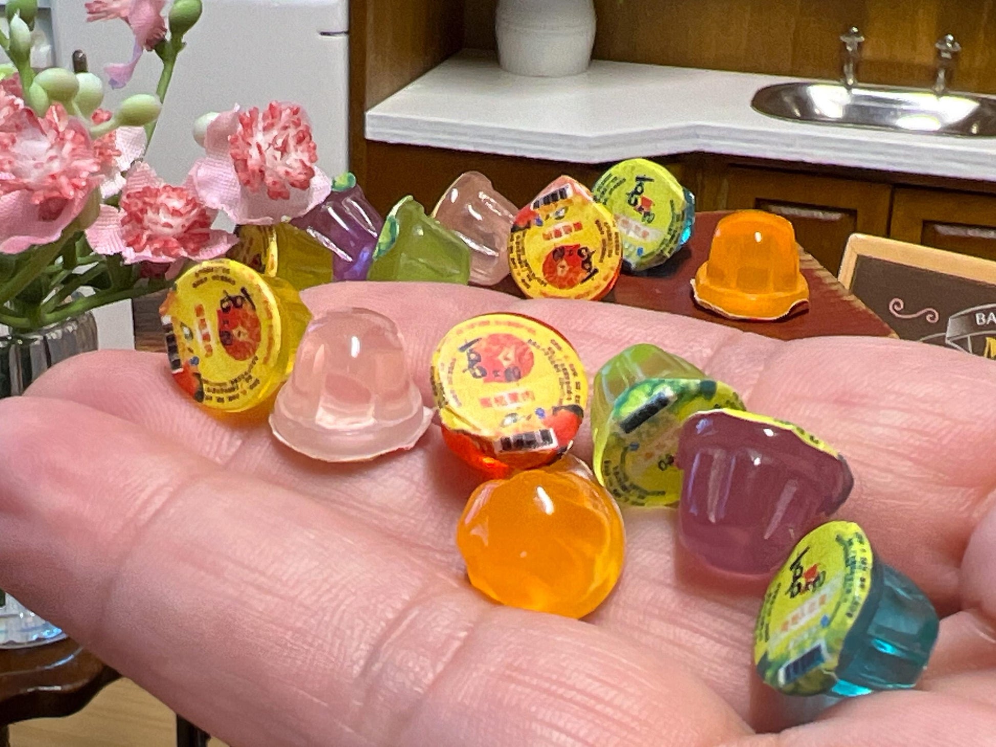 Miniature Jello 4 PC - 1:12 Scale - Dollhouse Colorful Sweet Jellies __etsy:6548024225