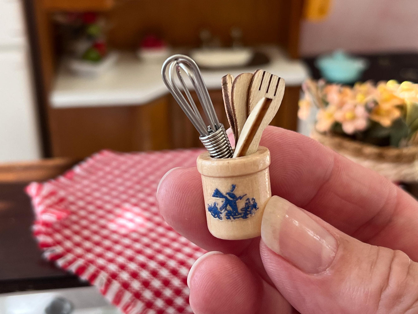 Miniature Kitchen Utensil Set 1:12 Scale –  Dollhouse Beige Cooking Tools __etsy:7981899441