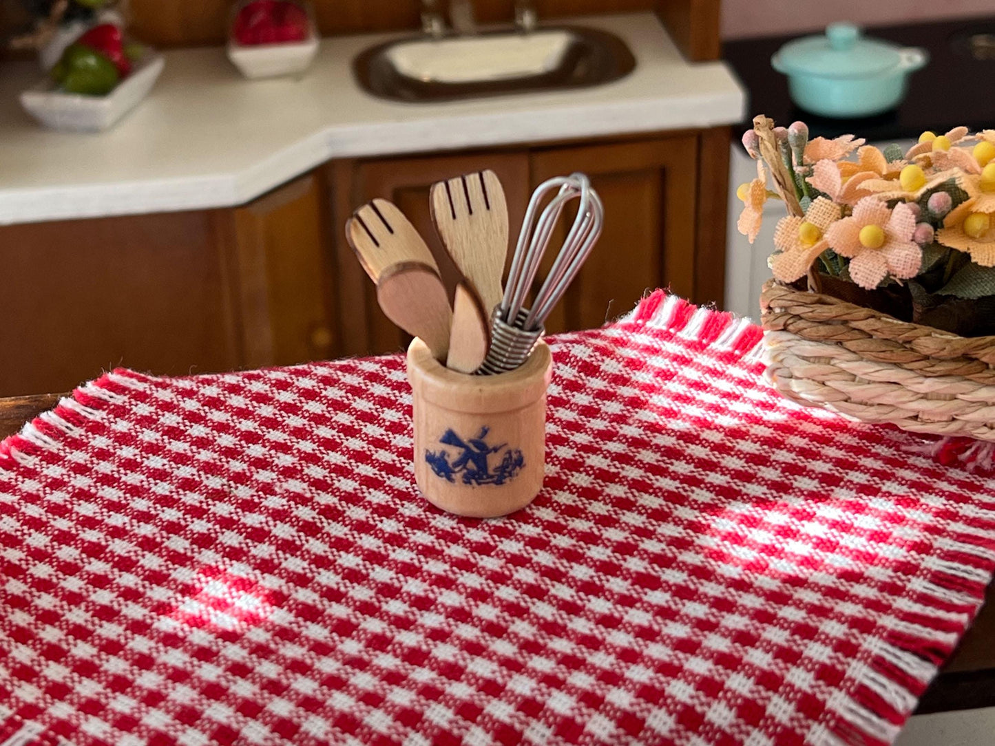 Miniature Kitchen Utensil Set 1:12 Scale –  Dollhouse Beige Cooking Tools __etsy:7981899423