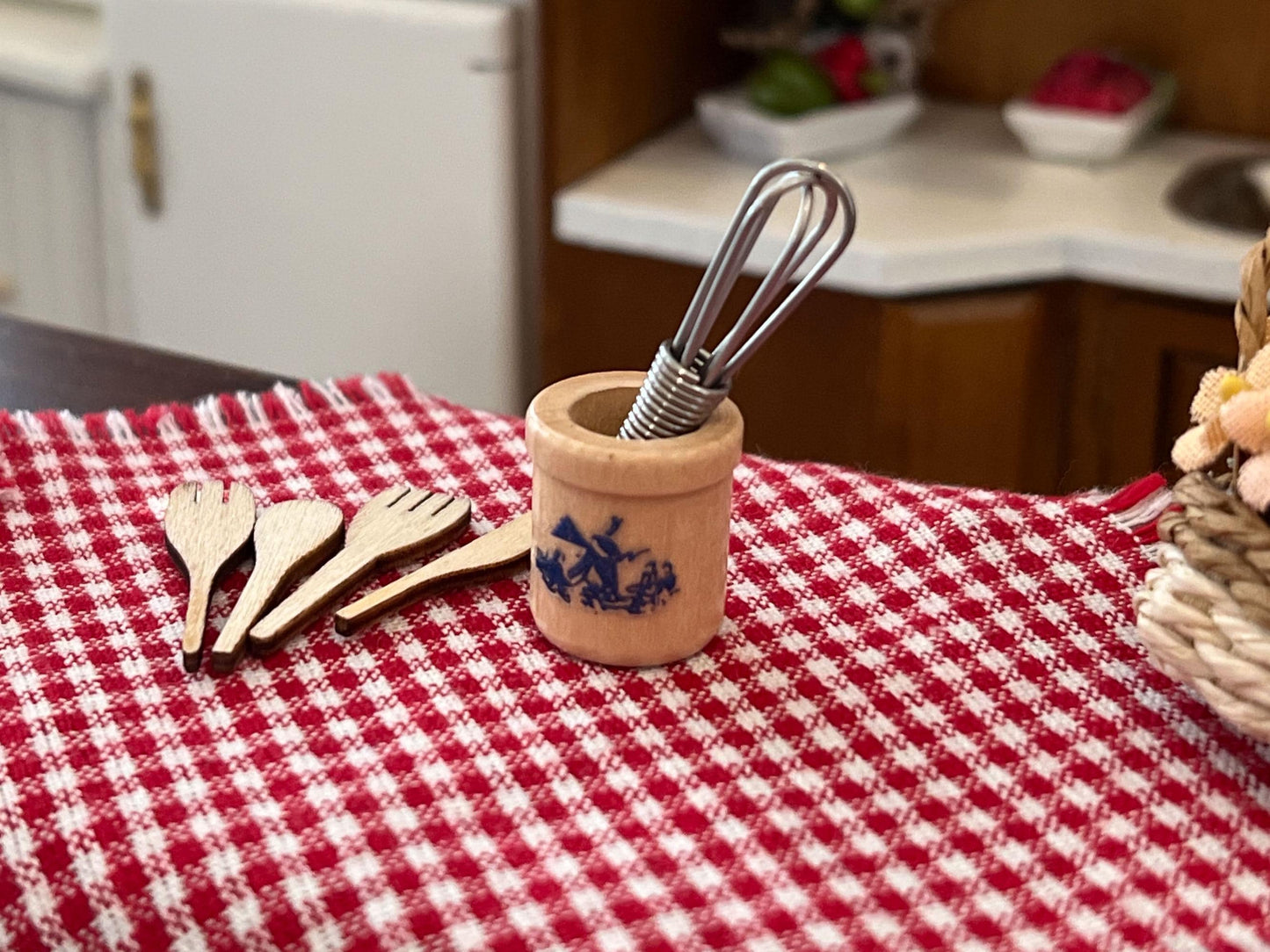 Miniature Kitchen Utensil Set 1:12 Scale –  Dollhouse Beige Cooking Tools __etsy:7981899411