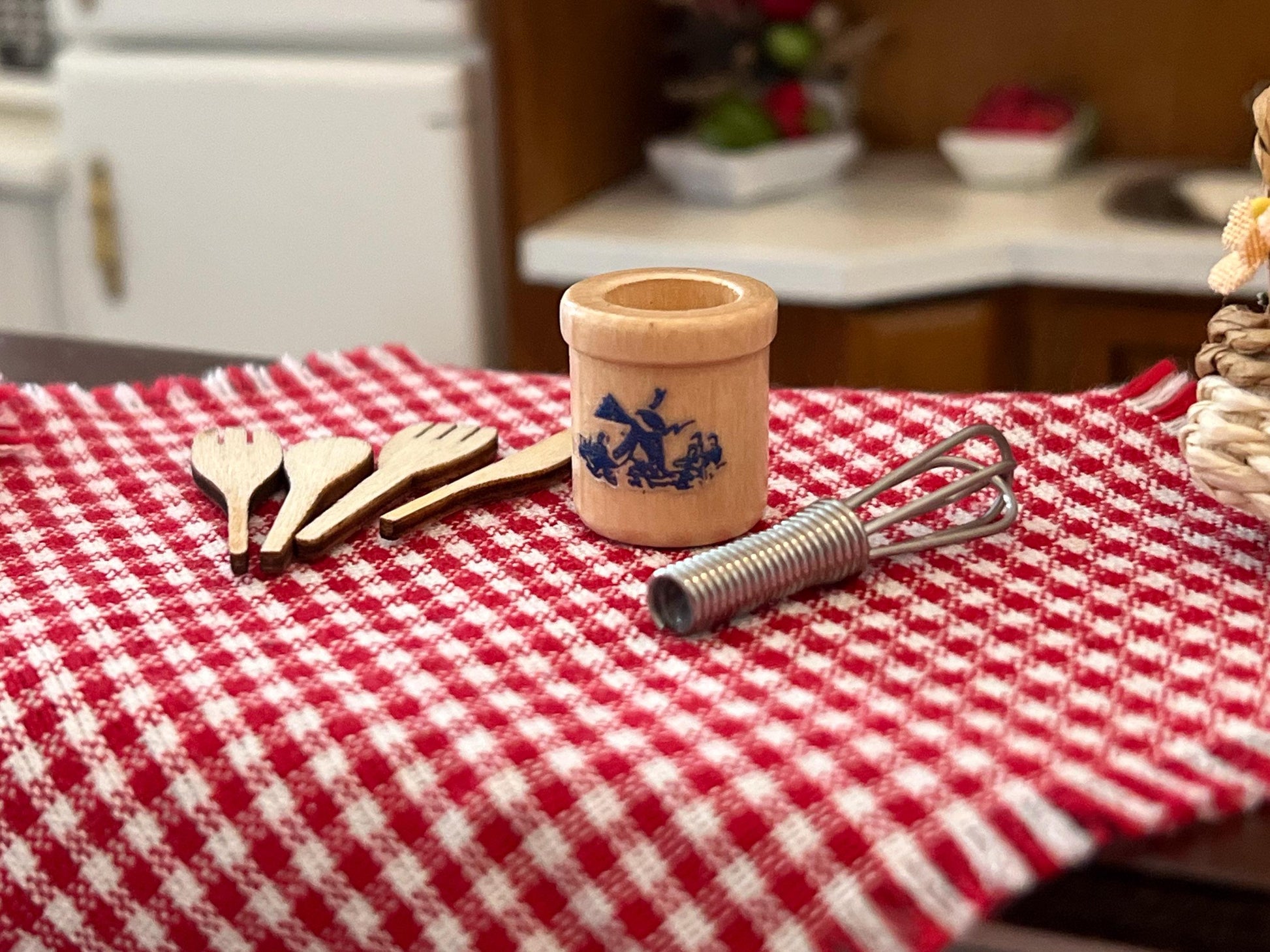 Miniature Kitchen Utensil Set 1:12 Scale –  Dollhouse Beige Cooking Tools __etsy:7933943646