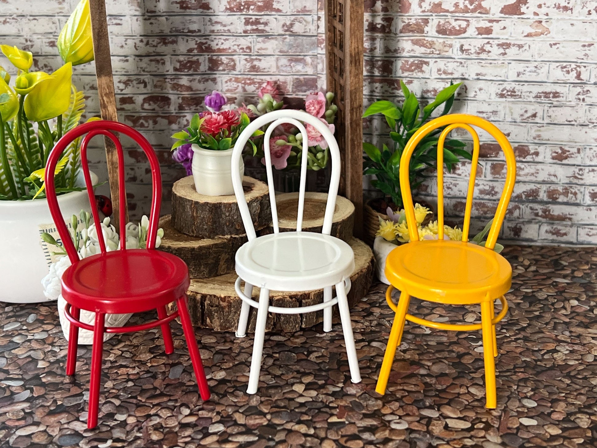 Miniature Metal Patio Chairs 1 PC, 1:12 Scale - Dollhouse White, Red, or Yellow Chairs __etsy:5868123516
