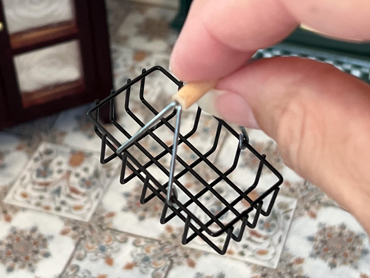 Miniature Metal Shopping Basket 1:12 Scale – Dollhouse Kitchen Decor __etsy:6708459138