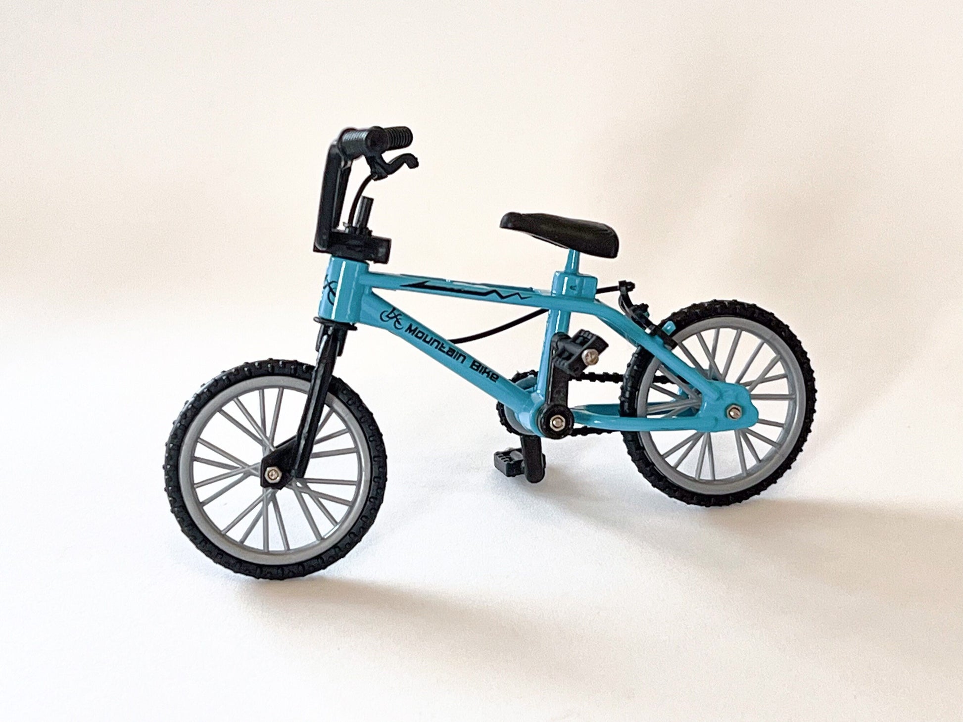 Miniature Mountain Bike 1:12 Scale – Dollhouse Decor | Metal Bicycle with Working Parts __etsy:5601316198