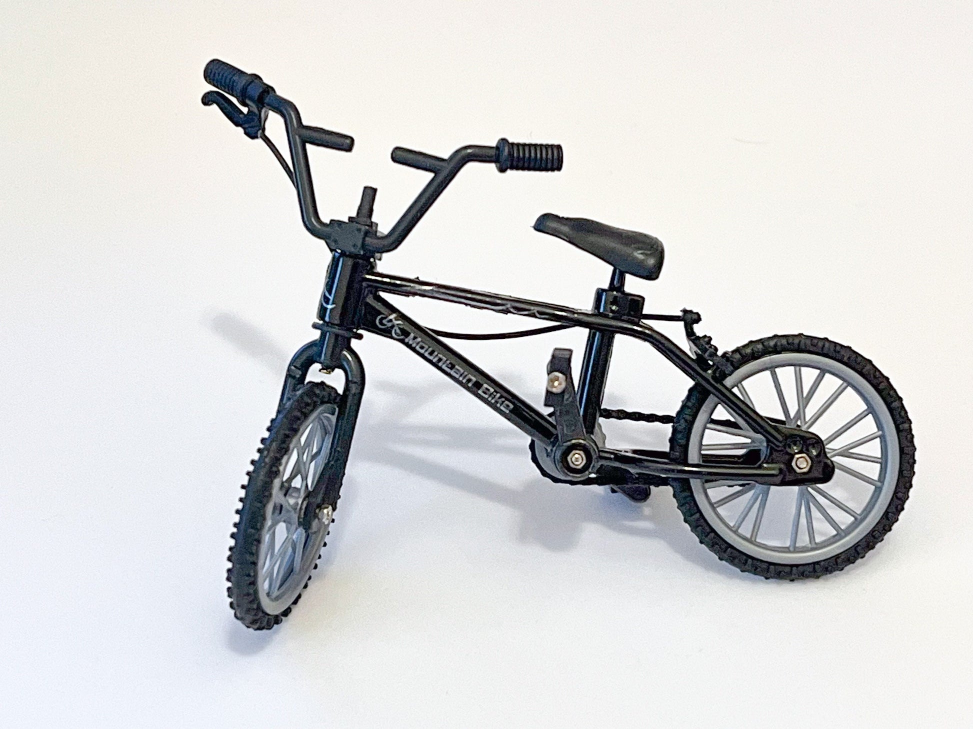 Miniature Mountain Bike 1:12 Scale – Dollhouse Decor | Metal Bicycle with Working Parts __etsy:5601316412