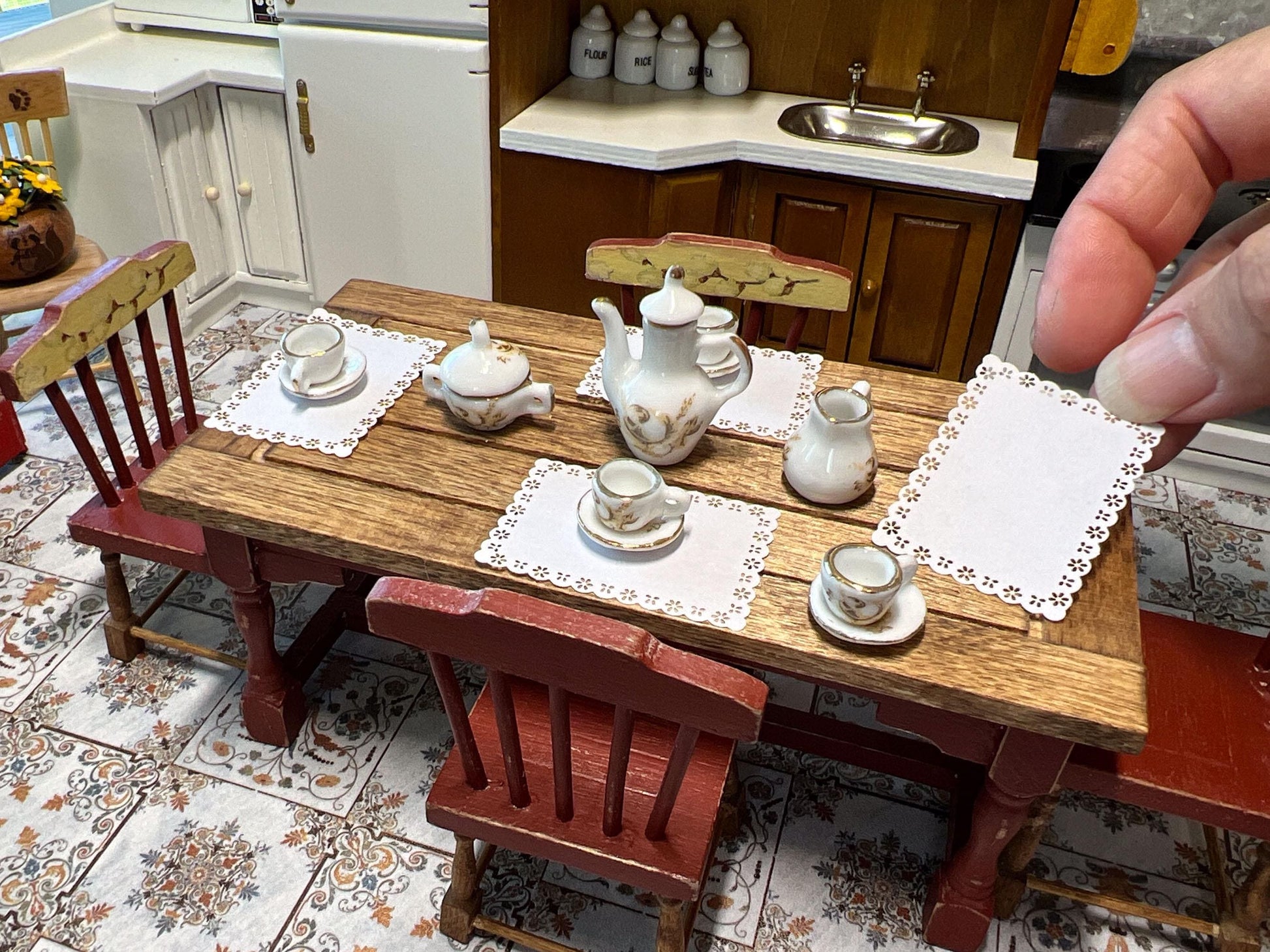 Miniature Paper Doilies 1:12 Scale - Dollhouse Antique Lace Table Decor __etsy:6800053743