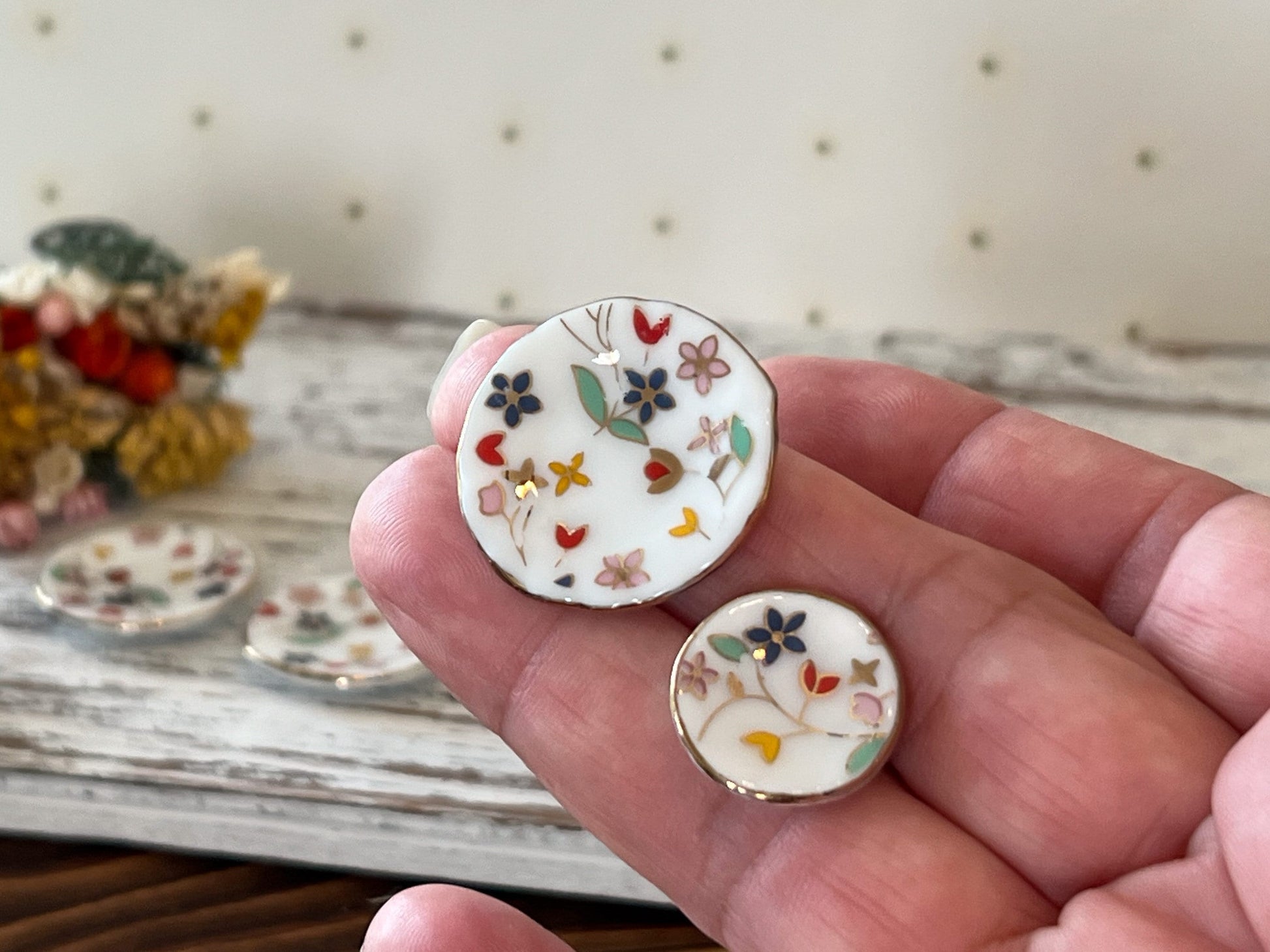 Miniature Porcelain Tea Set - 1:12 Scale – Dollhouse 17PC Colorful Flowers Tea Time __etsy:6262167409
