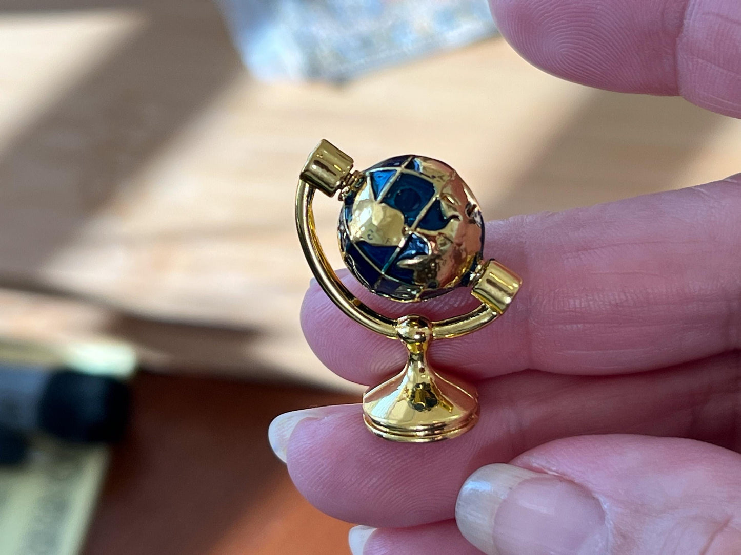 Miniature Rotating Brass Globe 1:12 Scale – Dollhouse Office Accessory __etsy:7211119298