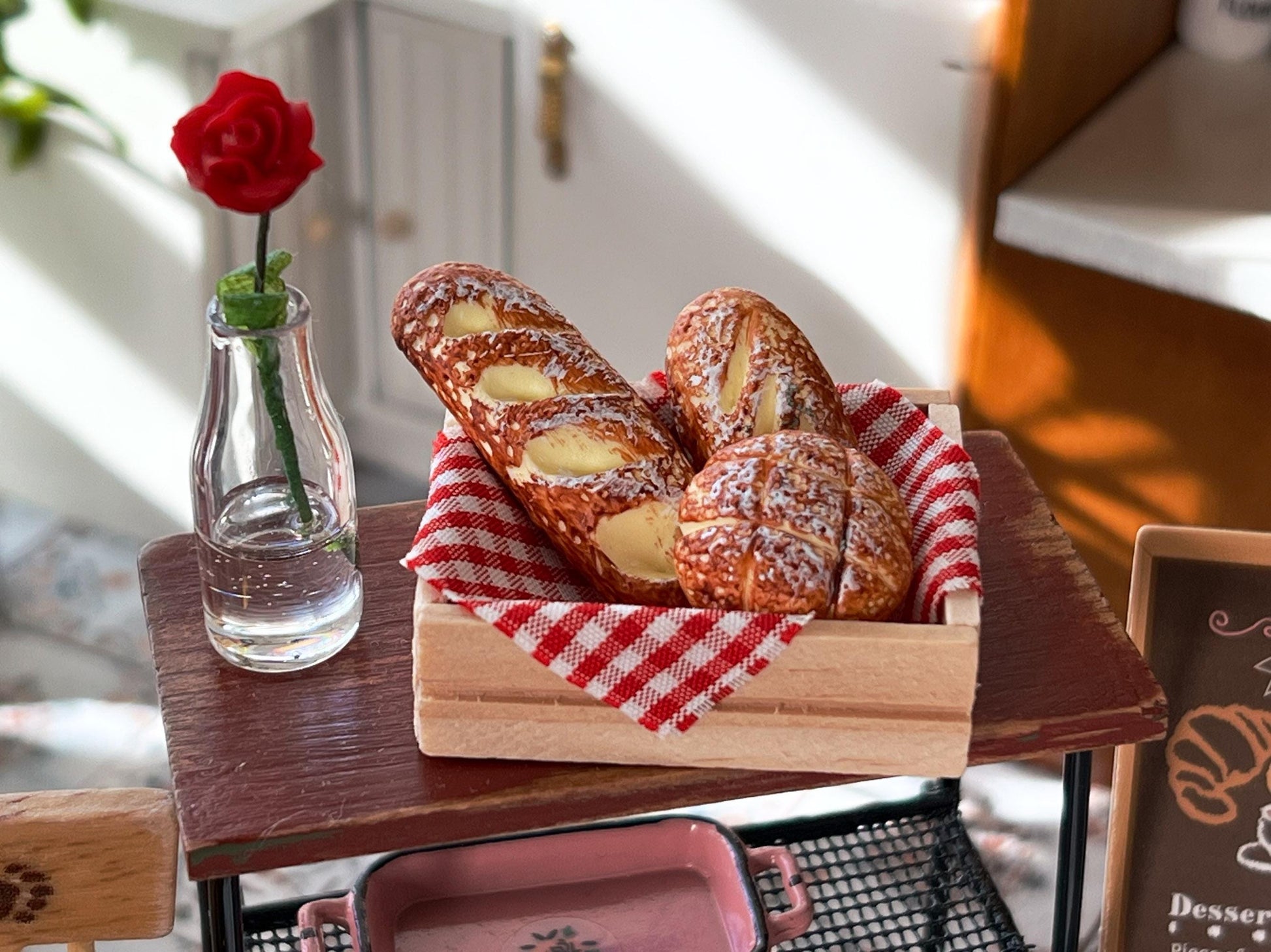 Miniature 1:12 Scale French Bread in Wooden Crate – Bakery Loaves with Gingham Lining __etsy:6792484593