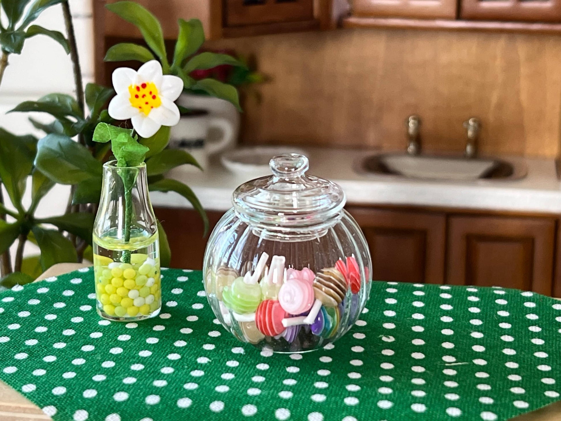Miniature 1:12 Scale Glass Candy Jar with 20 Lollipops, Dollhouse Kitchen Decord __etsy:6382336085