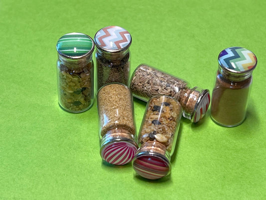 Miniature 1:6 Scale Herbs & Spices 6 PC Set – Glass Jars Kitchen Essentials for Dollhouse __etsy:5881019403