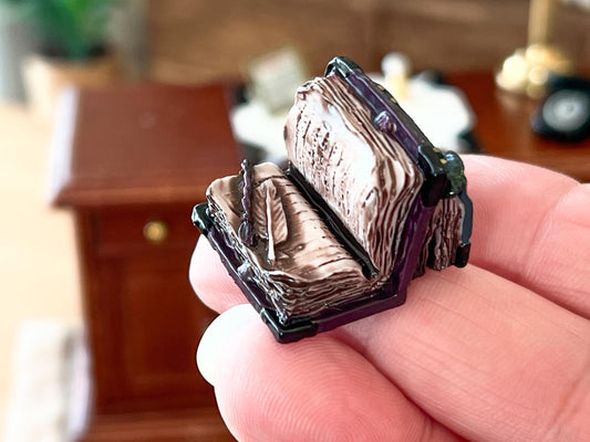 Miniature 1:12 Scale Vintage Resin Books – Dollhouse Library & Office Accessory – Old World Style __etsy:7269799569