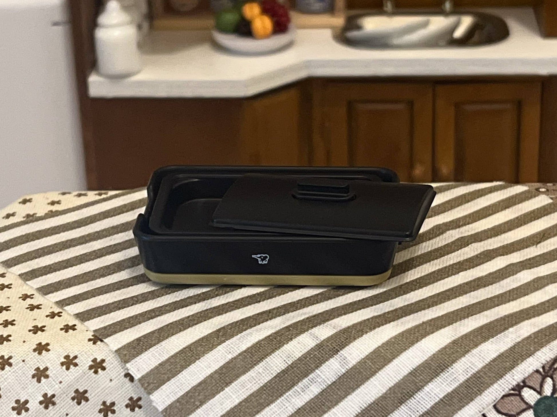 Miniature Stan by Zojirushi Griddle – 1:12 Scale Dollhouse Hot Plate with Opening Lid __etsy:5799714029