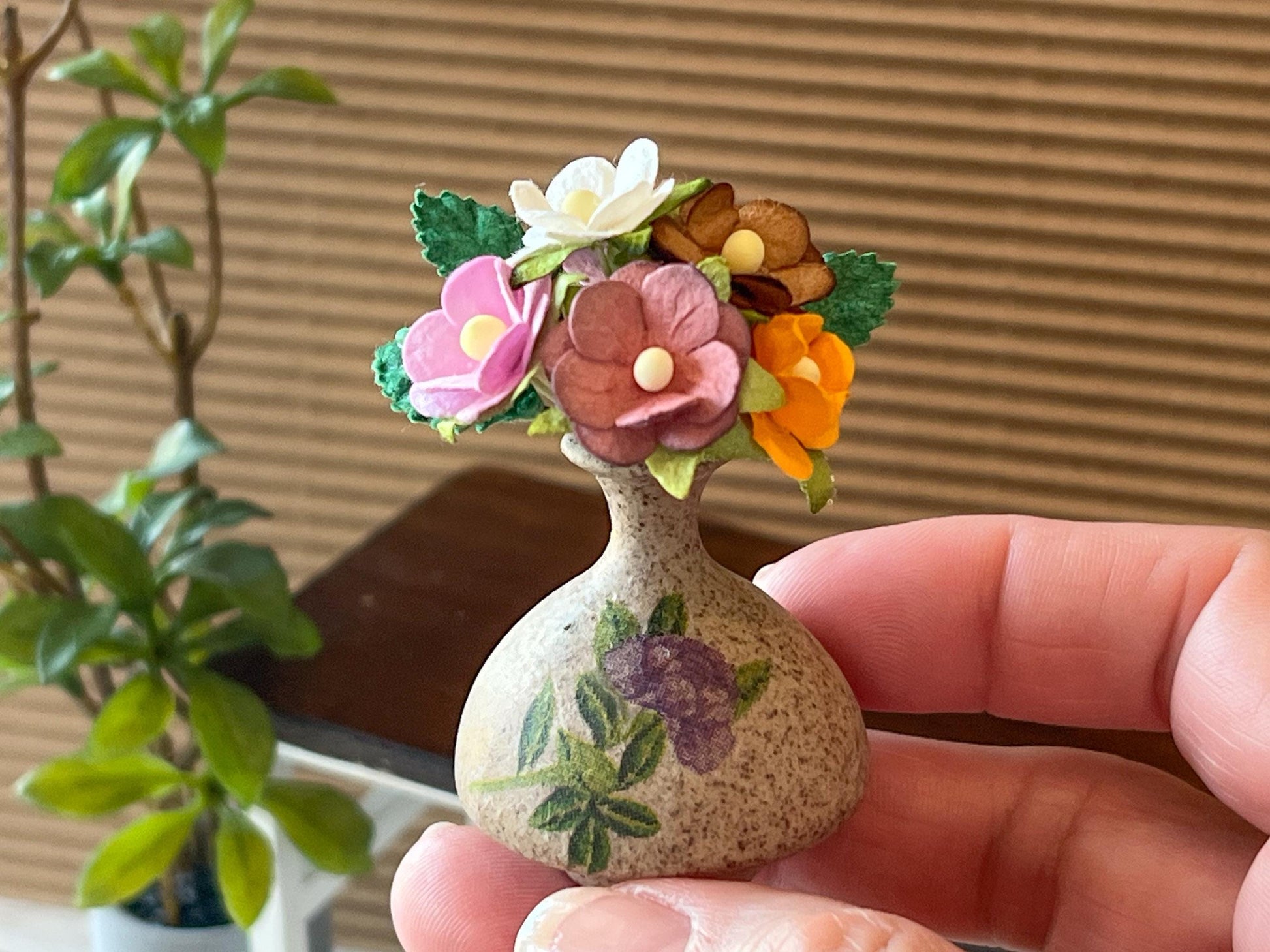 Miniature Stoneware Vase 1:6 Scale – Dollhouse Decor with Decoupage Paper & Mulberry Blooms __etsy:7843121644