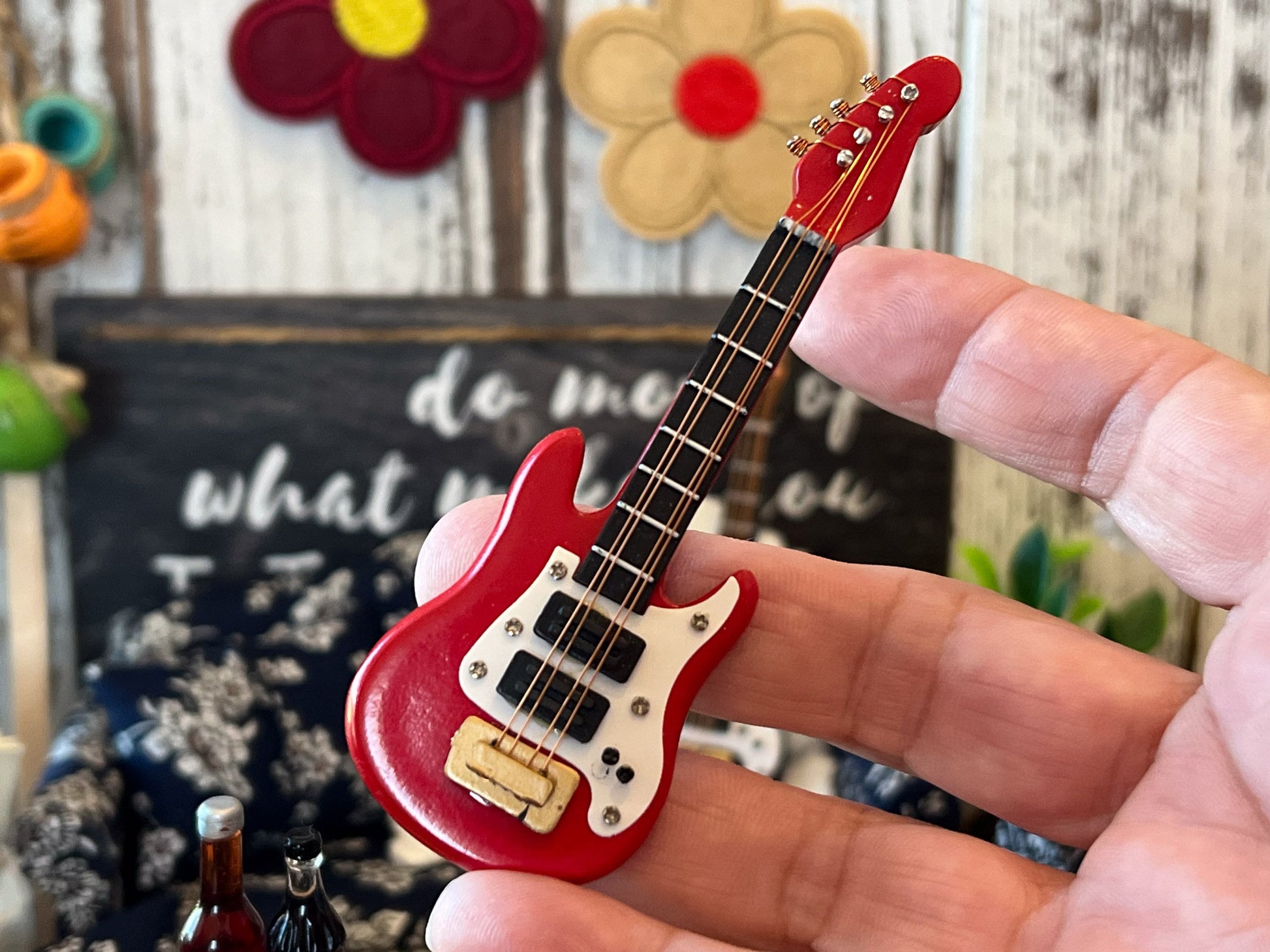 Miniature Stratocaster Guitar Replica 1:12 Scale - Dollhouse Music Room Accessory __etsy:5844043674