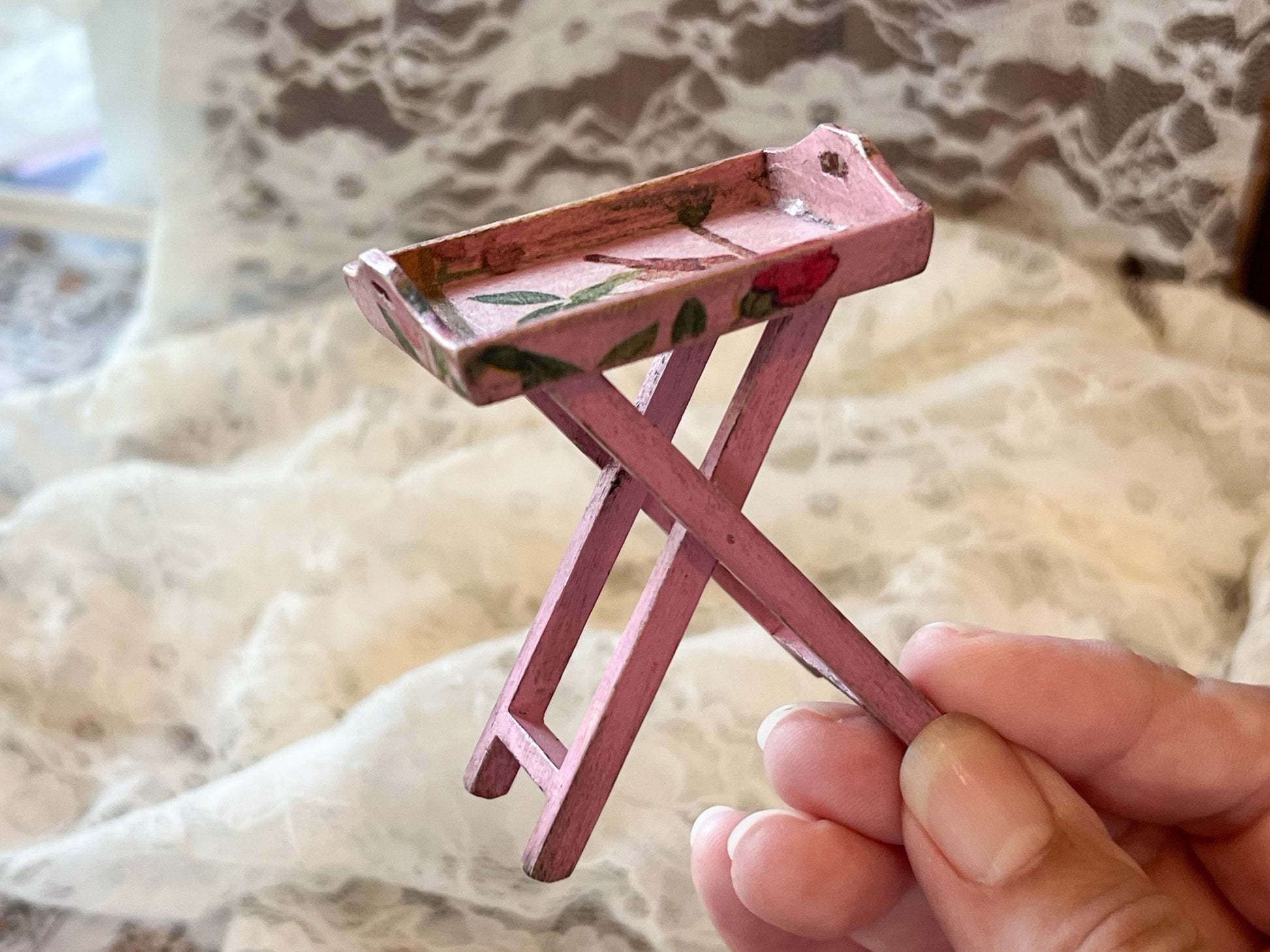 Miniature TV Tray Table 1:12 Scale – Dollhouse Rustic Pink Table __etsy:6254242094