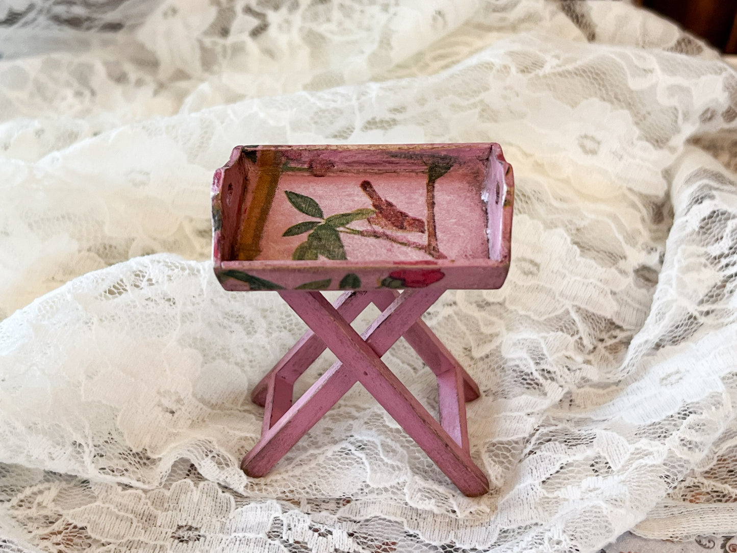 Miniature TV Tray Table 1:12 Scale – Dollhouse Rustic Pink Table __etsy:6302289045