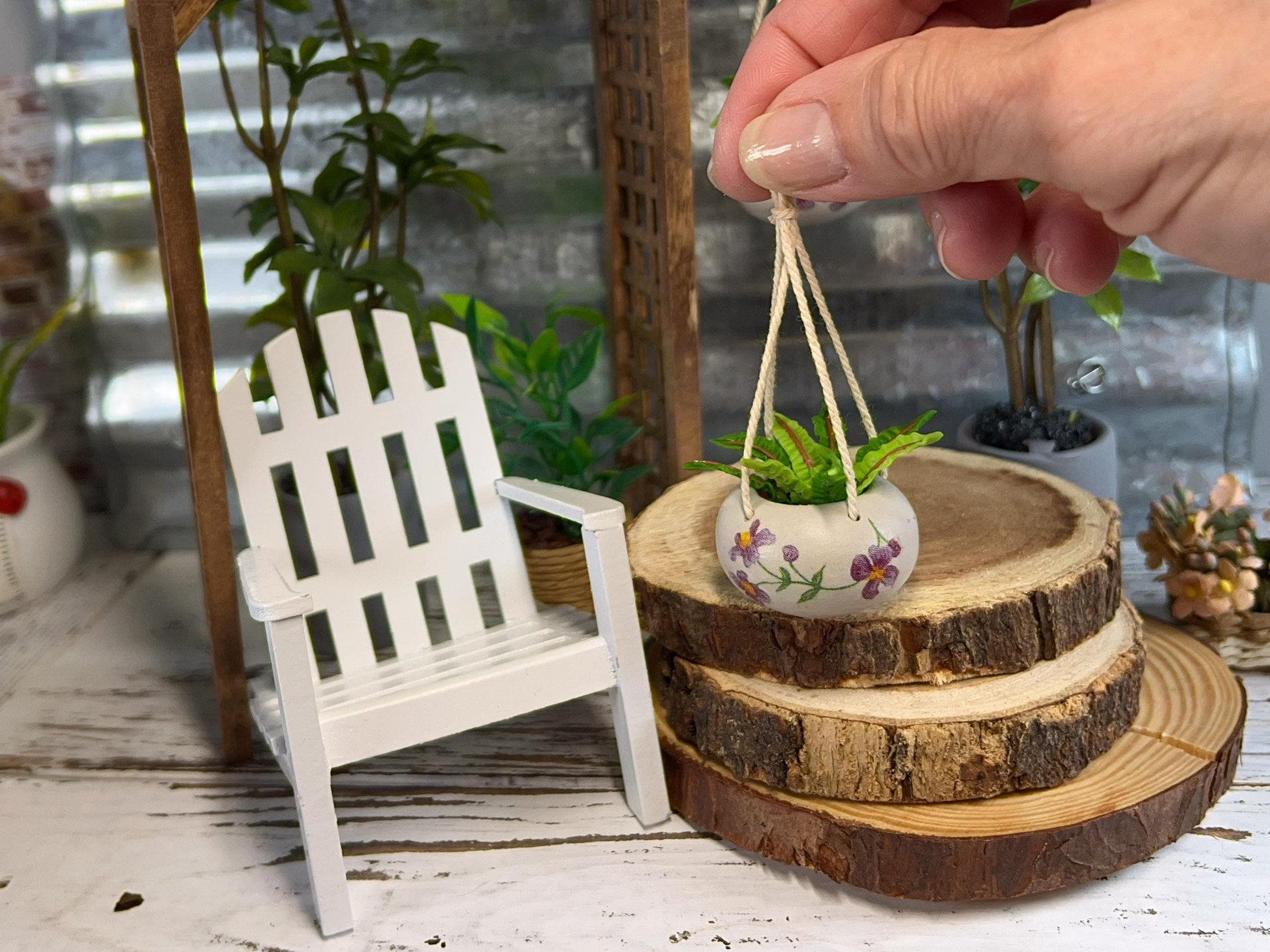 Miniature Terracotta Hanging Planter with Fern – 1:12 Scale - Dollhouse Outdoor Indoor Decor __etsy:7658603448