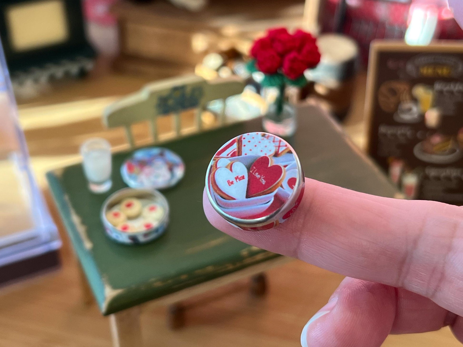 Miniature Tin Box and Sugar Cookies - 1:12 Scale | Dollhouse Valentine's Day Treat - Christmas __etsy:7410745007