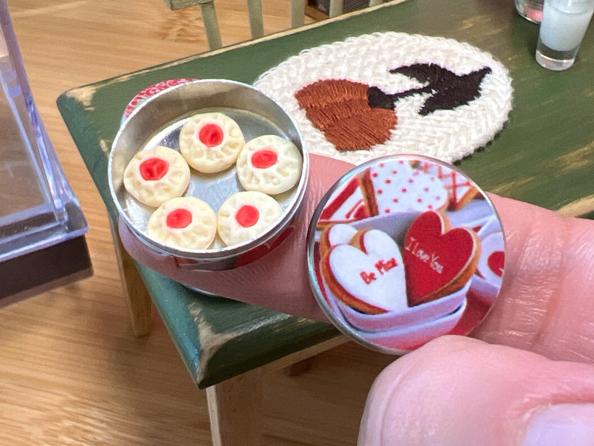 Miniature Tin Box and Sugar Cookies - 1:12 Scale | Dollhouse Valentine's Day Treat - Christmas __etsy:7362827380
