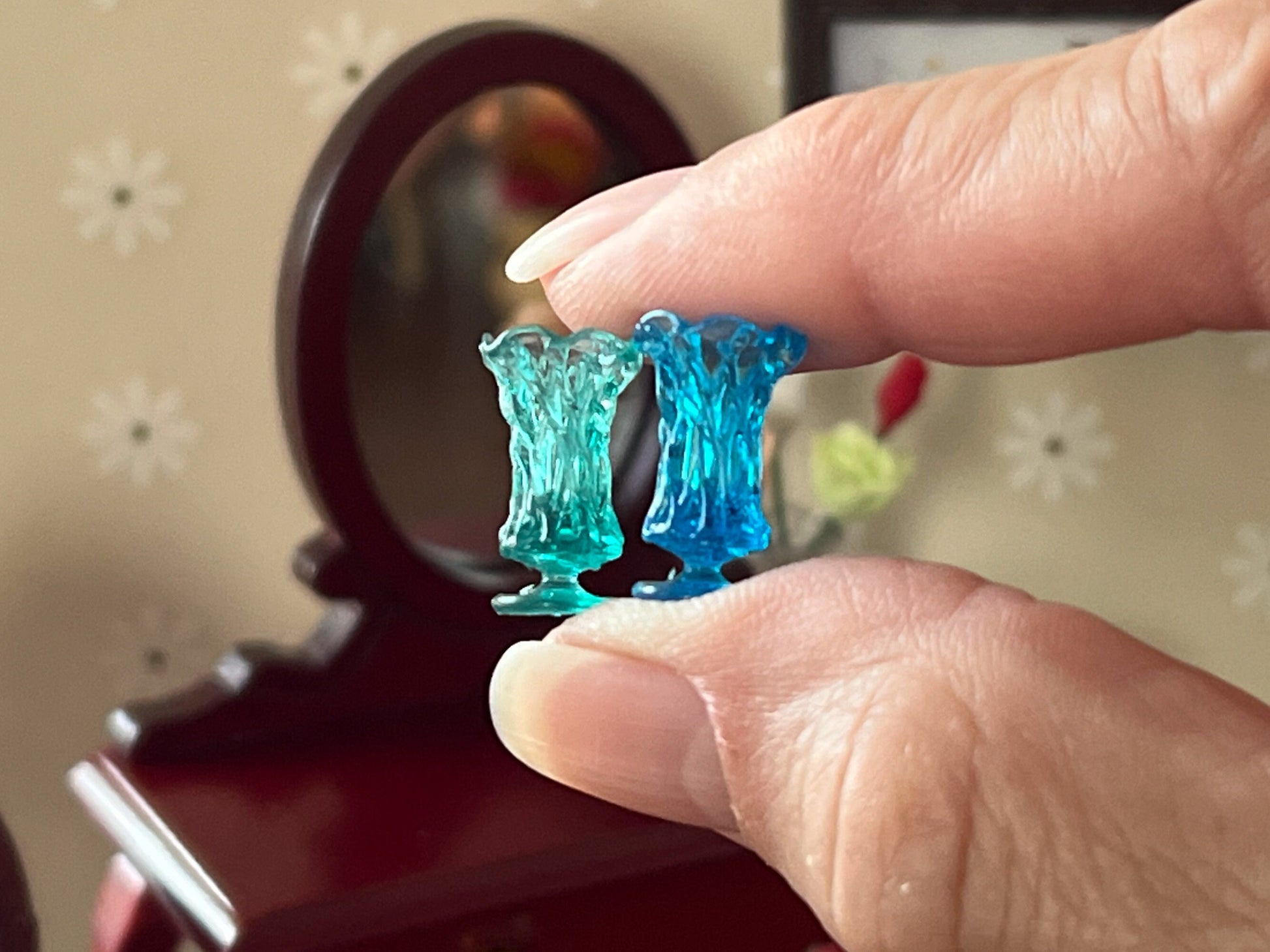 Miniature Translucent Vase 1:12 Scale, Dollhouse Table Decor with Flowers __etsy:5634936798