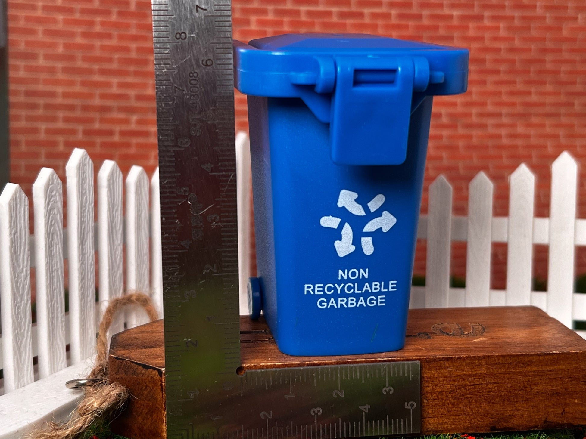 Miniature Trash Cans 1:12 Scale-Dollhouse Bins with Lids and Wheels-Blue or Green __etsy:5369297410