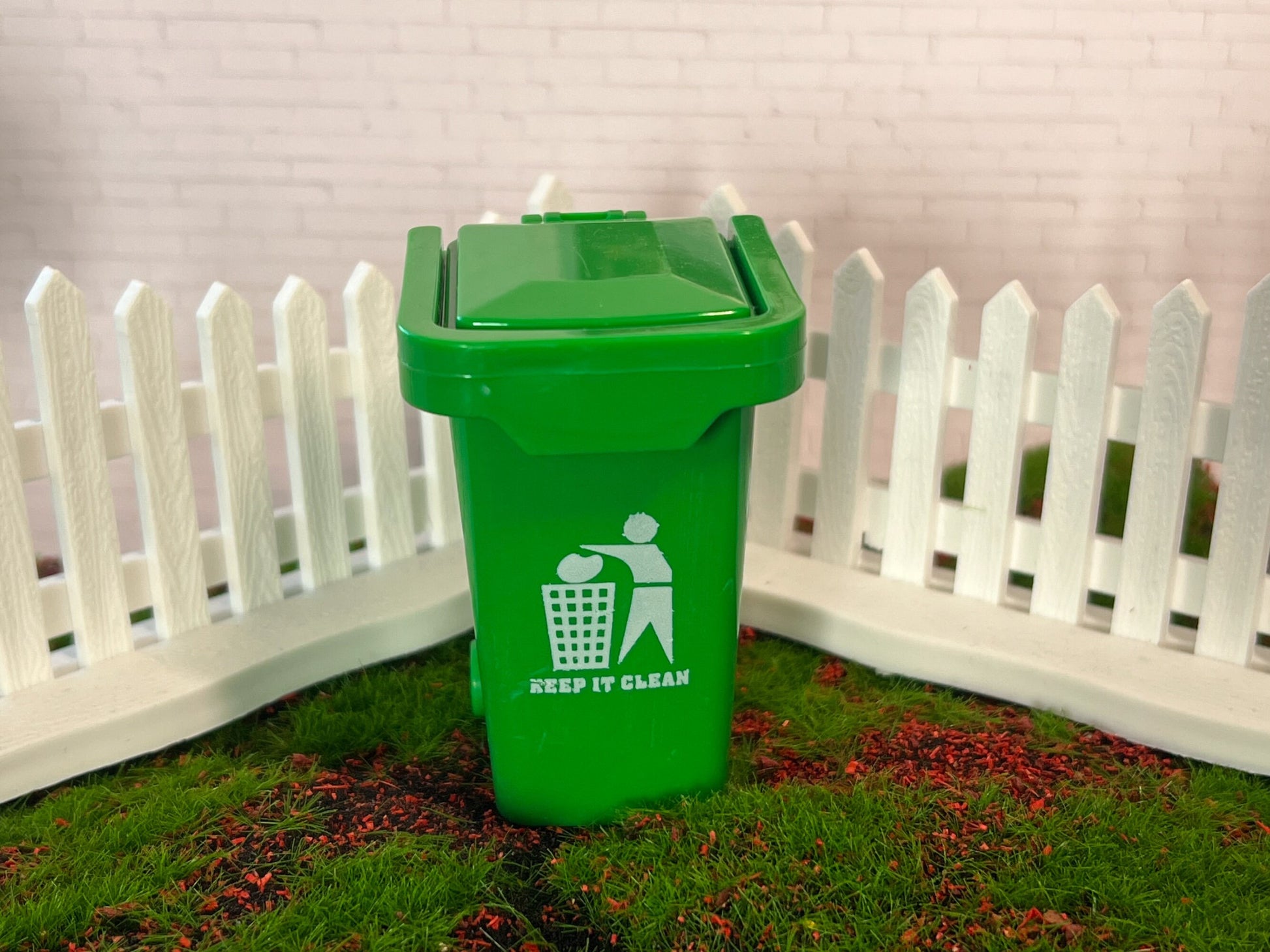 Miniature Trash Cans 1:12 Scale-Dollhouse Bins with Lids and Wheels-Blue or Green __etsy:5426259214