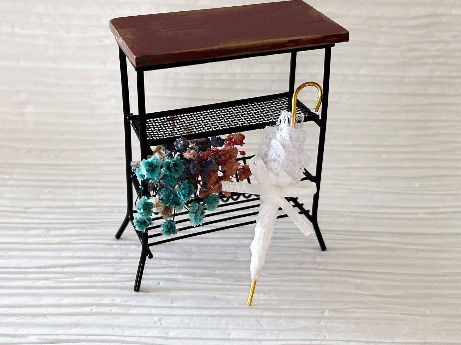Miniature Victorian Parasol - 1:12 Fabric, Dollhouse Umbrella with Lace, and Satin Bow __etsy:6076582375