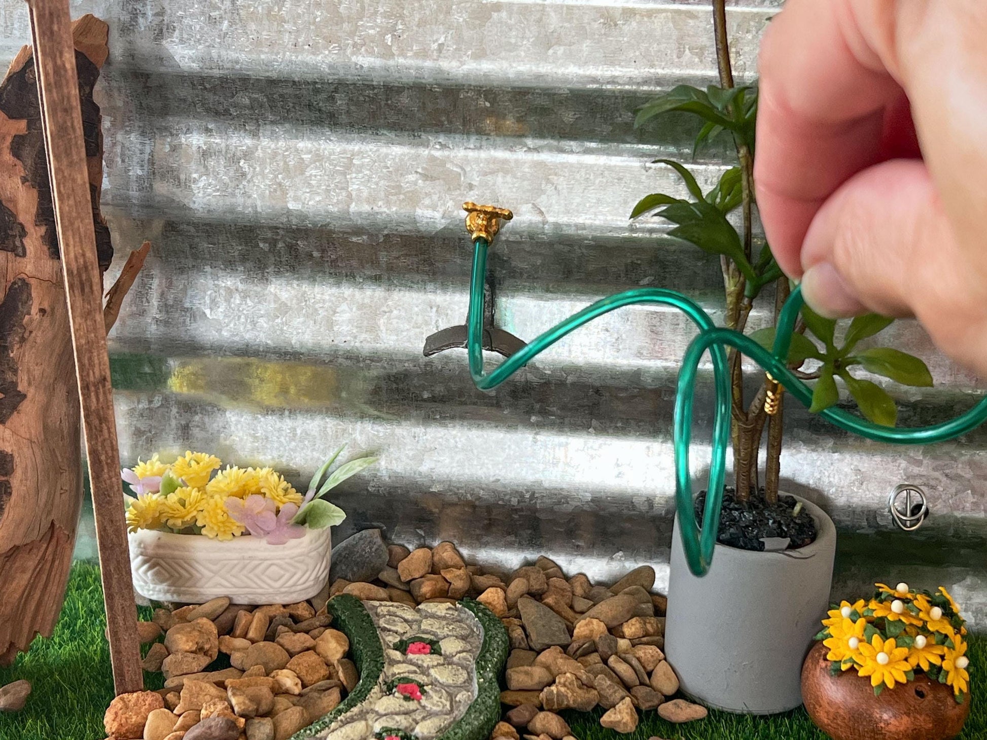 Miniature Wall Mount Water Hose-1:12 Scale – Dollhouse Green Hose with Spout & Holder __etsy:7168407353