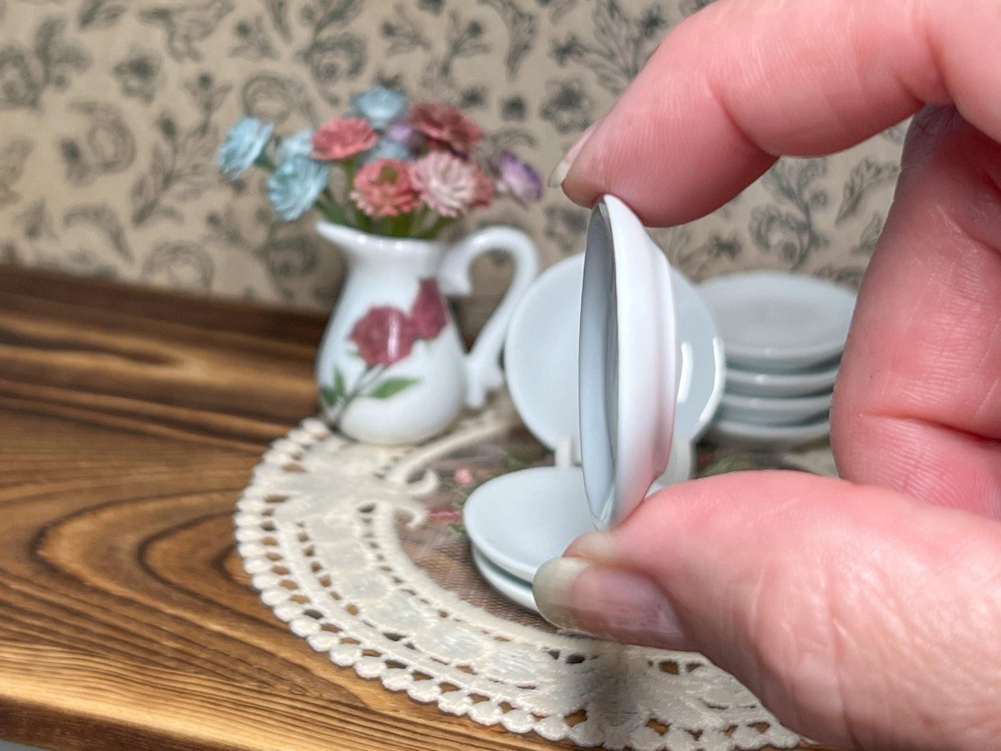 Miniature White Ceramic Plates -1:12 Scale Dollhouse Round 33CM Plates __etsy:7777159633