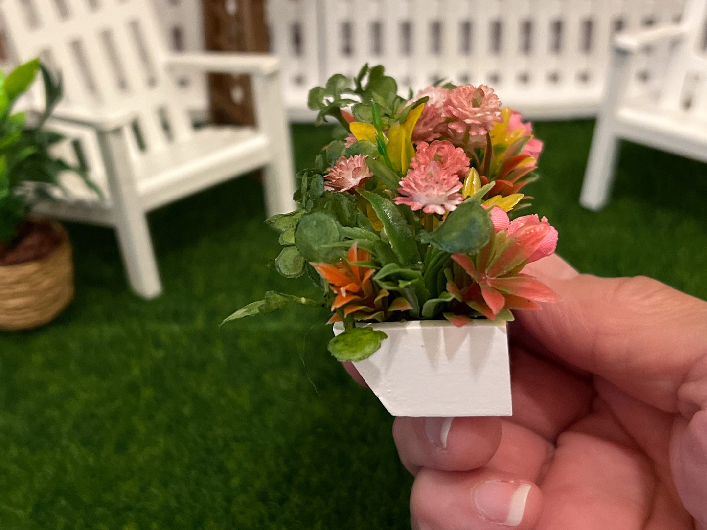 Miniature White Planter Box with Flowers | 1:12 Scale | Dollhouse Wooden Flower Box __etsy:5659299724