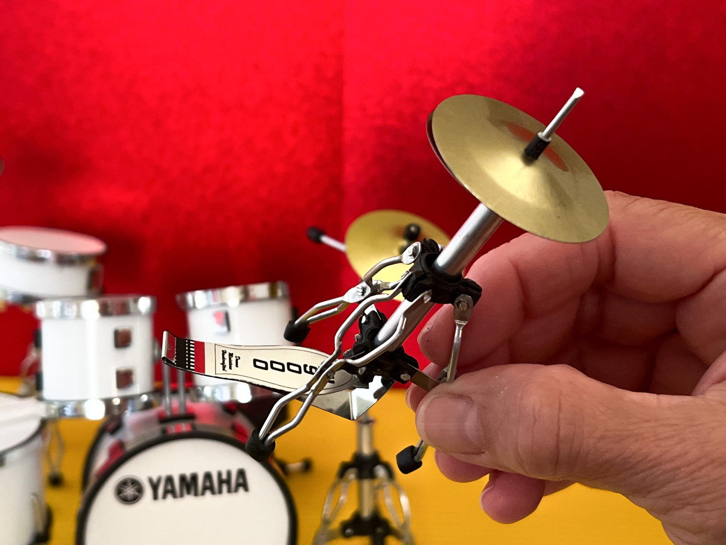 Miniature White YAMAHA Drum Set 1:12 Scale - Dollhouse Music Instruments __etsy:7252329102