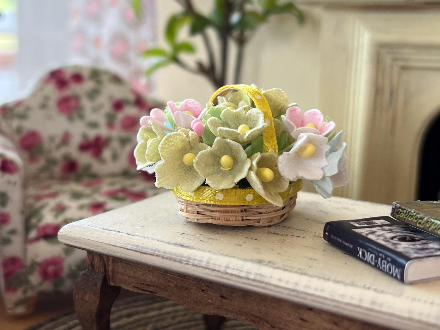Miniature Wicker Basket 1:12 Scale -Dollhouse Spring Decor with Paper Flowers __etsy:6849928138