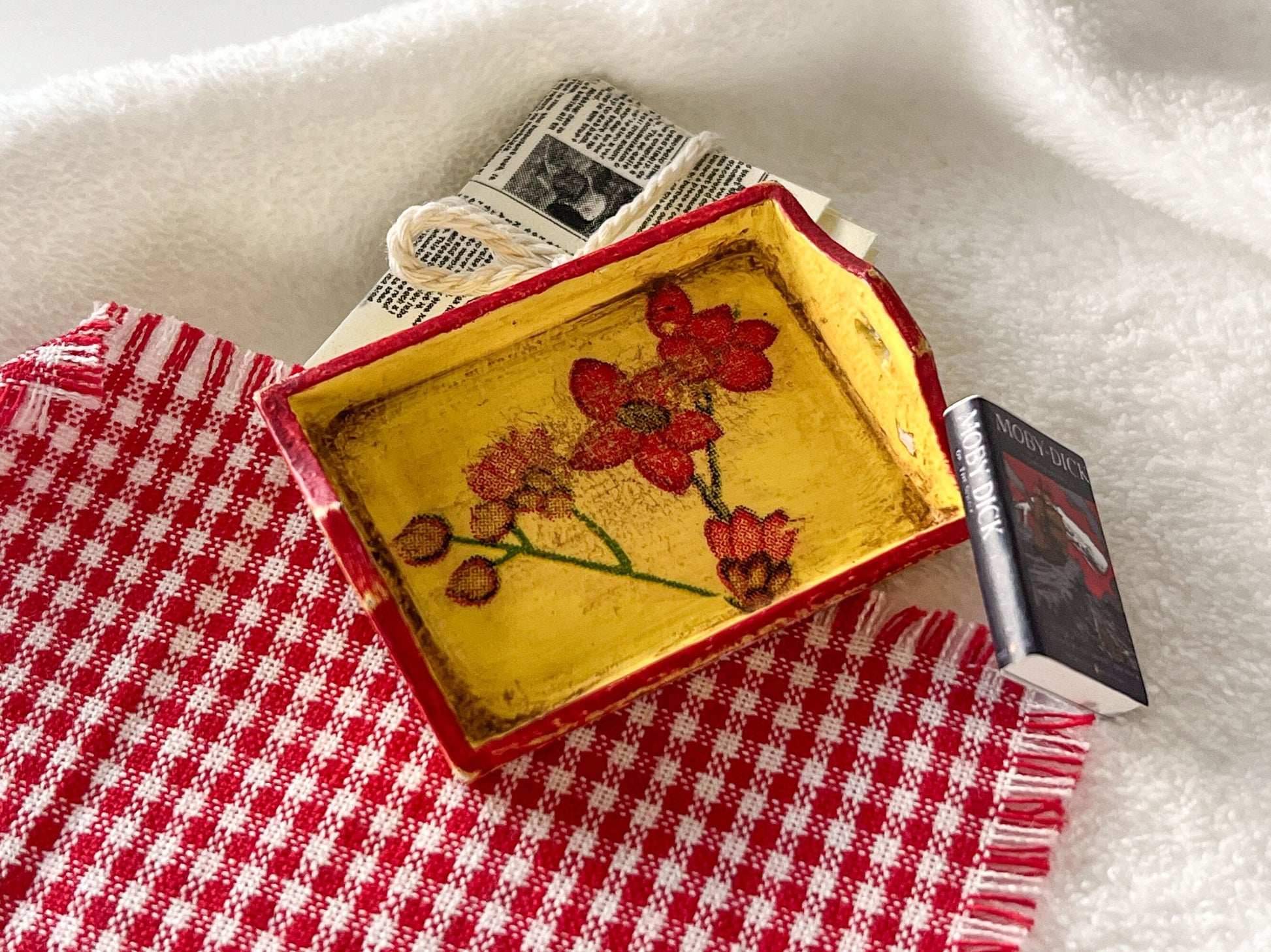 1:12 Dollhouse wooden serving food tray for fruits and vegetables or use just as a wall decor. This lovely yellow/red tray is handcrafted with red flowers cutouts. __etsy:5492966855