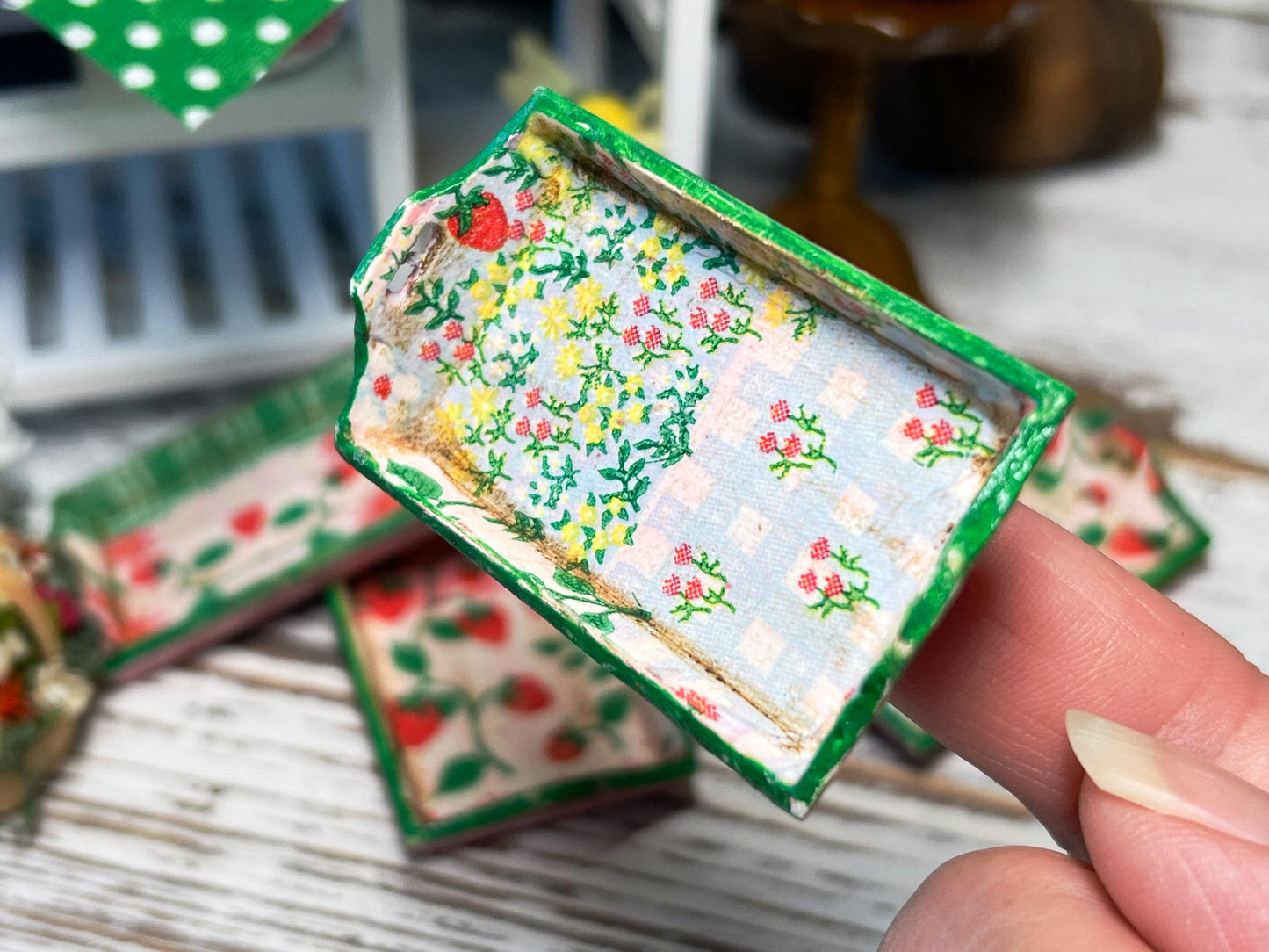Miniature Wood Serving Tray – 1:12 Scale - Handcrafted with Flowers Cutout, Tray for Fruits __etsy:6687573160