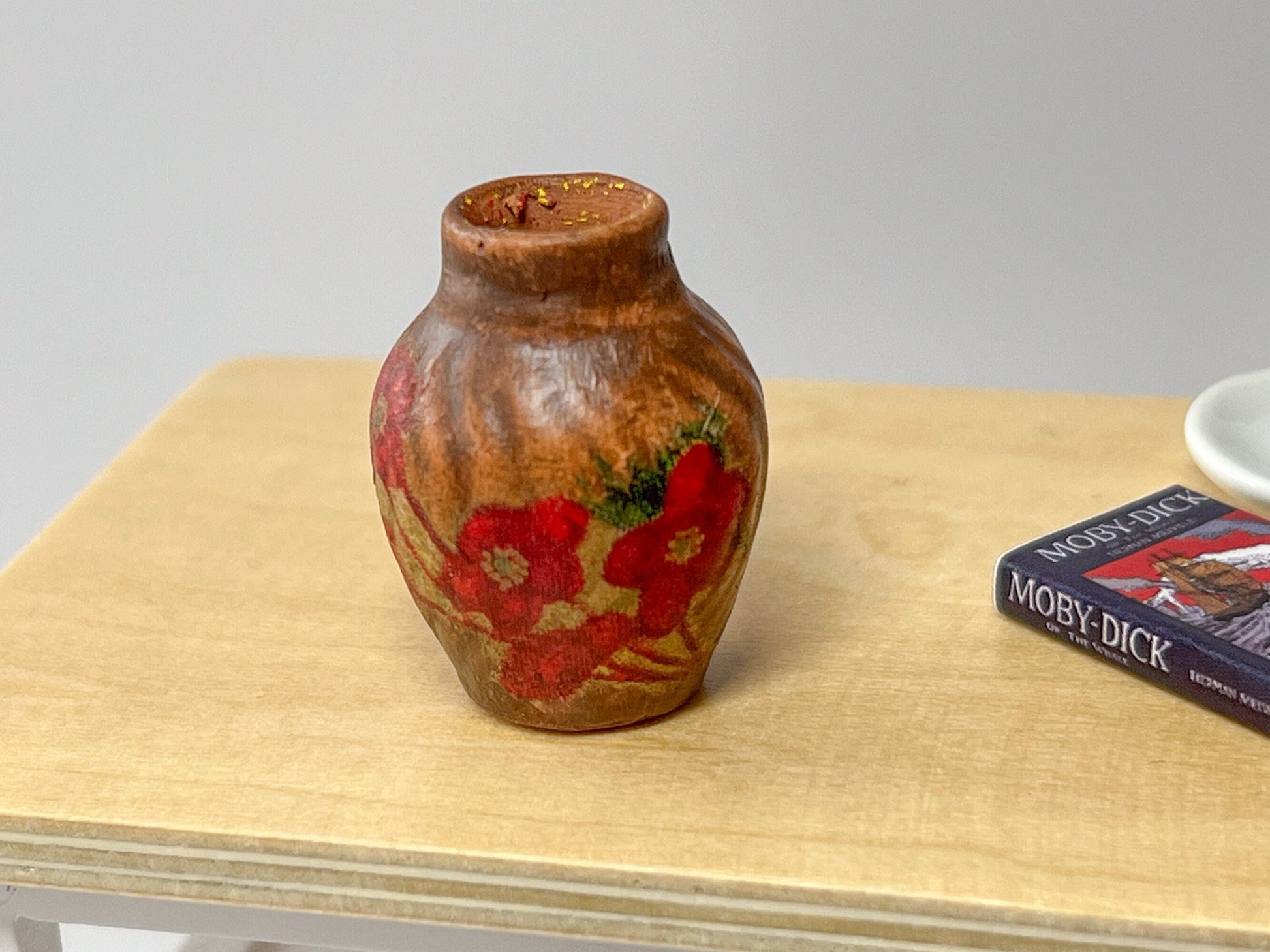 Miniature Terracotta Vase 1:12 Scale, Dollhouse Vase with Red Decoupage & Dried Flowers __etsy:5510852108
