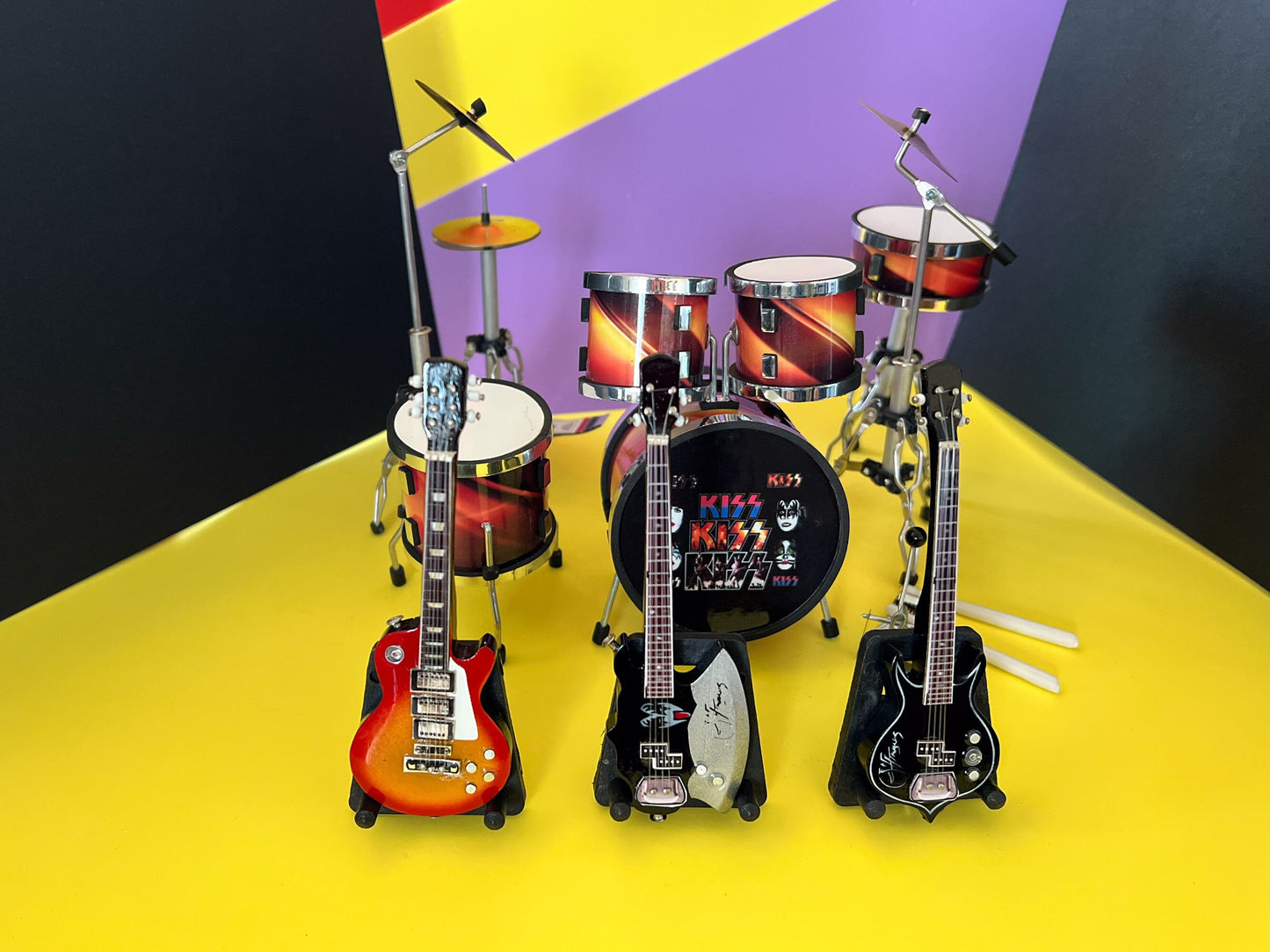 Miniature KISS Drum and Guitar Set - 1:12 Scale  -  Dollhouse Music Room Drums __etsy:5685113986