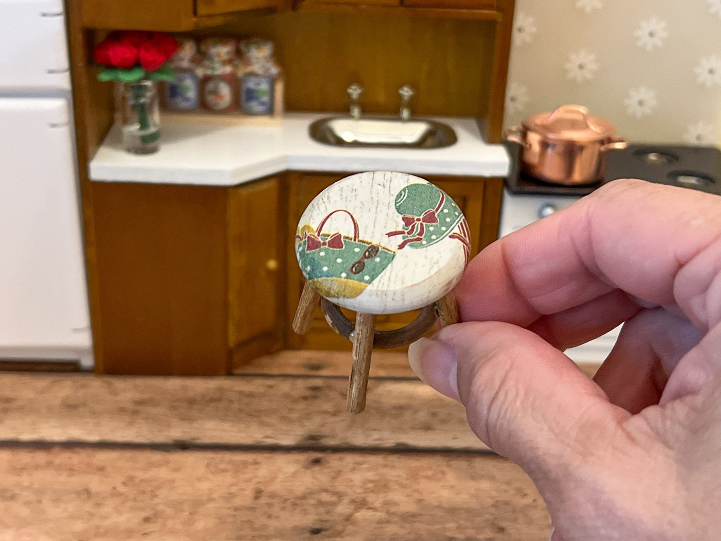 Miniature Round Stepping Stool – 1:12  Handcrafted Dollhouse Furniture __etsy:5719296621