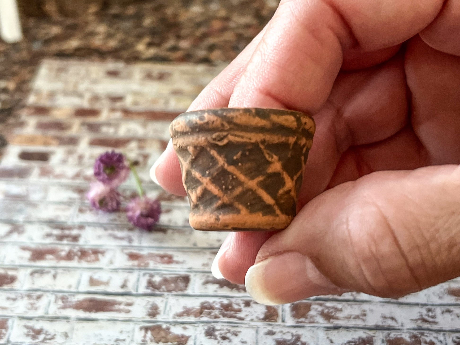 Miniature Distressed Terracotta Planters – Brown or Whitewash – 1:12 Scale Dollhouse Garden Decor __etsy:5870803216