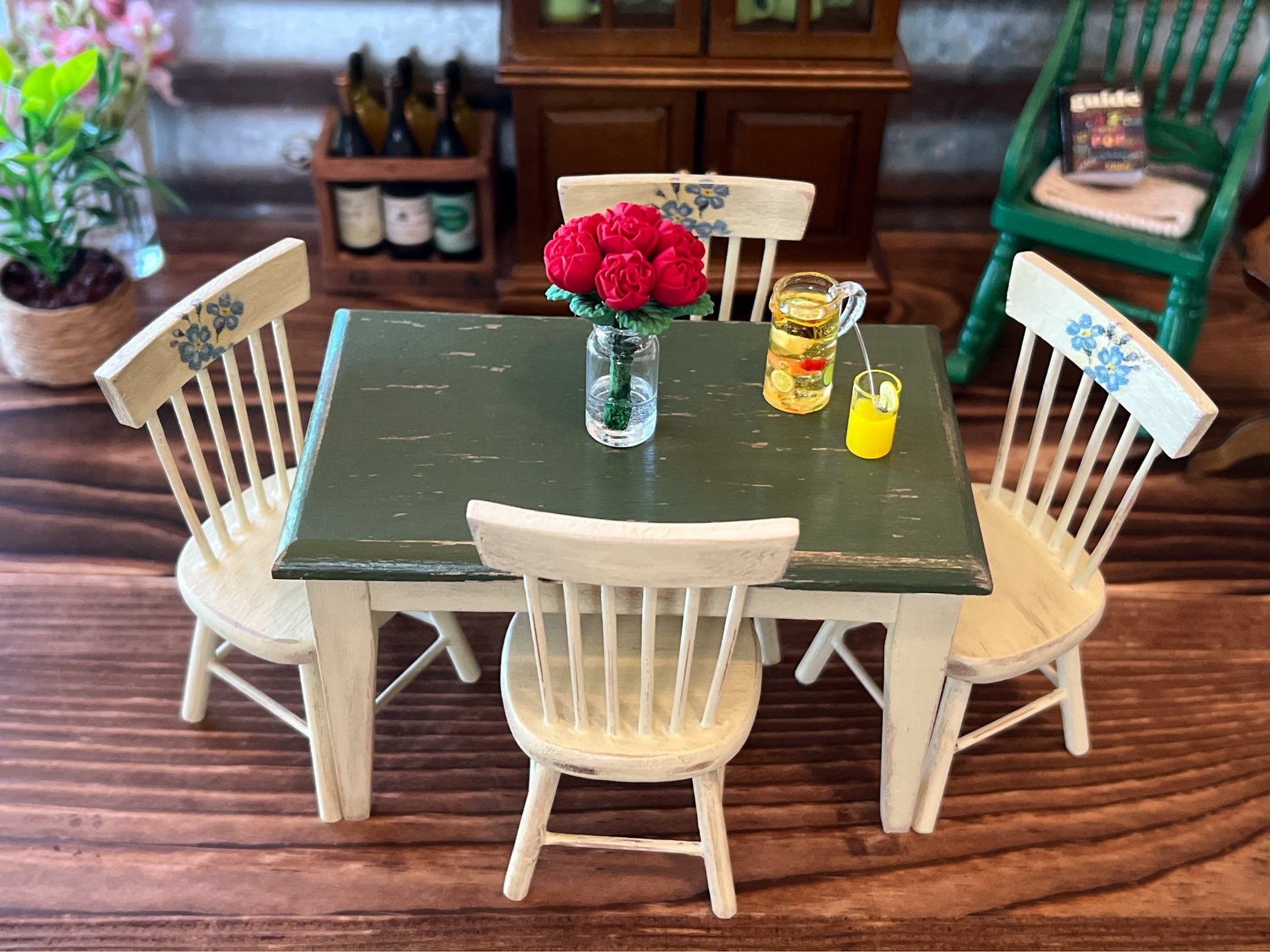 Miniature Dining Set 1:12 Scale – Dollhouse Furniture Distressed Country Table & Chairs __etsy:5976668757