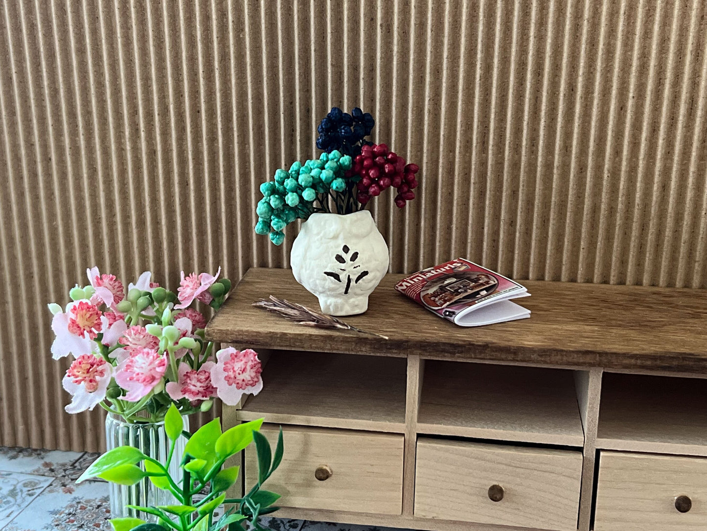 Miniature Ceramic Owl Planter, 1:12 Scale – Dollhouse Decor __etsy:6228100481