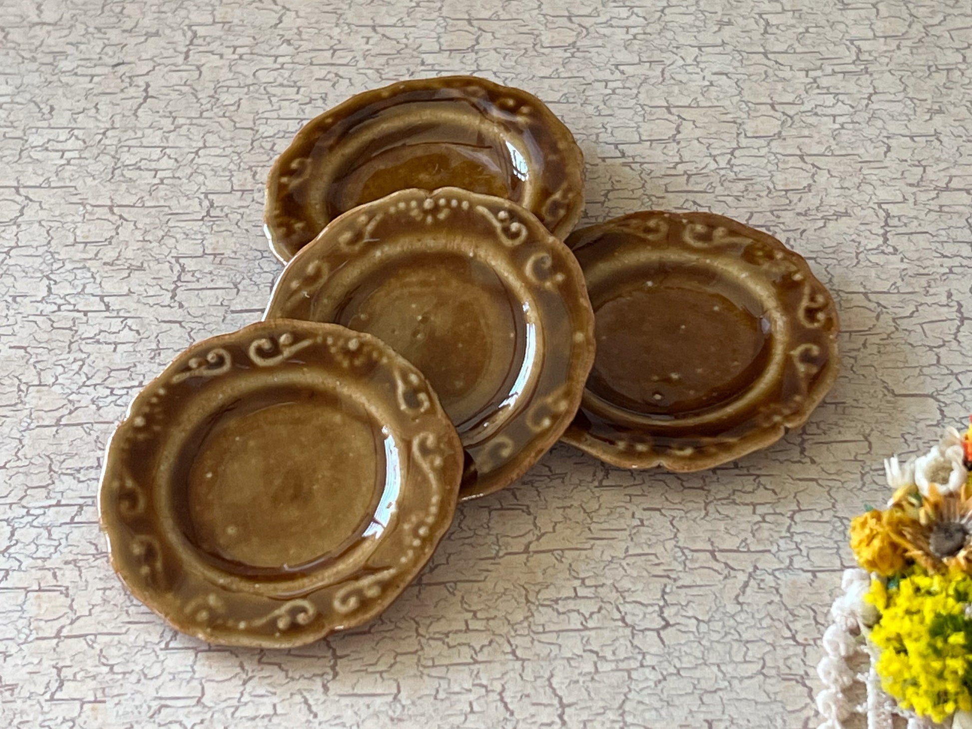 Dollhouse Miniature Round Brown-Beige Dinner Plate Set – 1:6 Scale Dollhouse Ceramic Tableware (Set of 4) Dollhouse Table Decor __etsy:6235783942