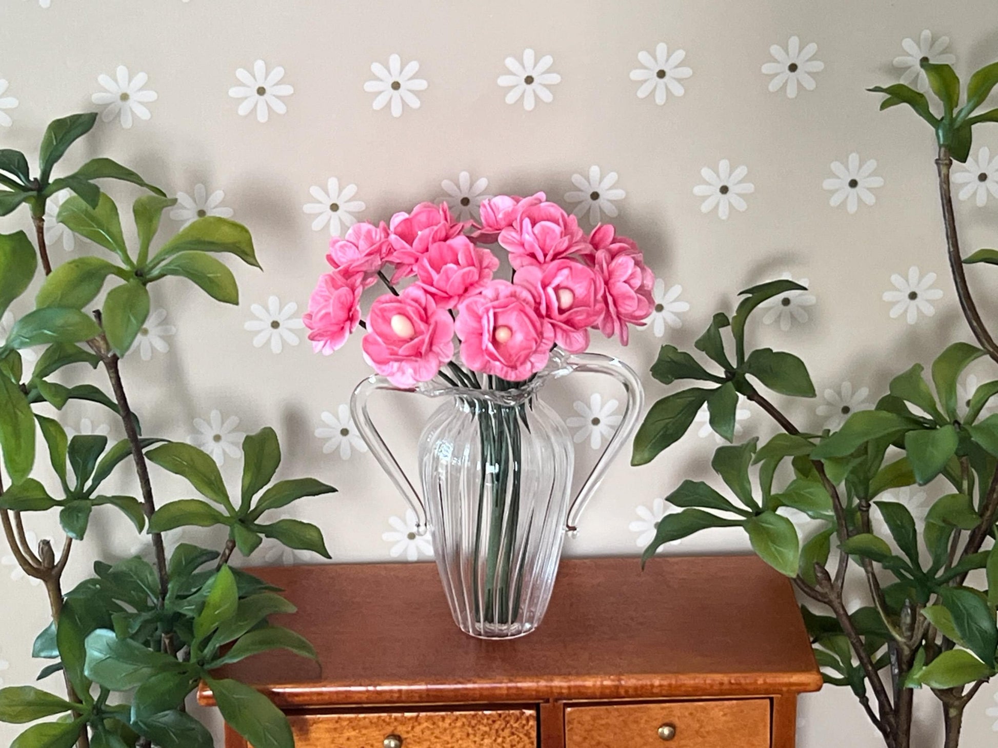 Miniature Transparent Glass Flower Vase, 1:6 Scale – Dollhouse Decor __etsy:6291380742