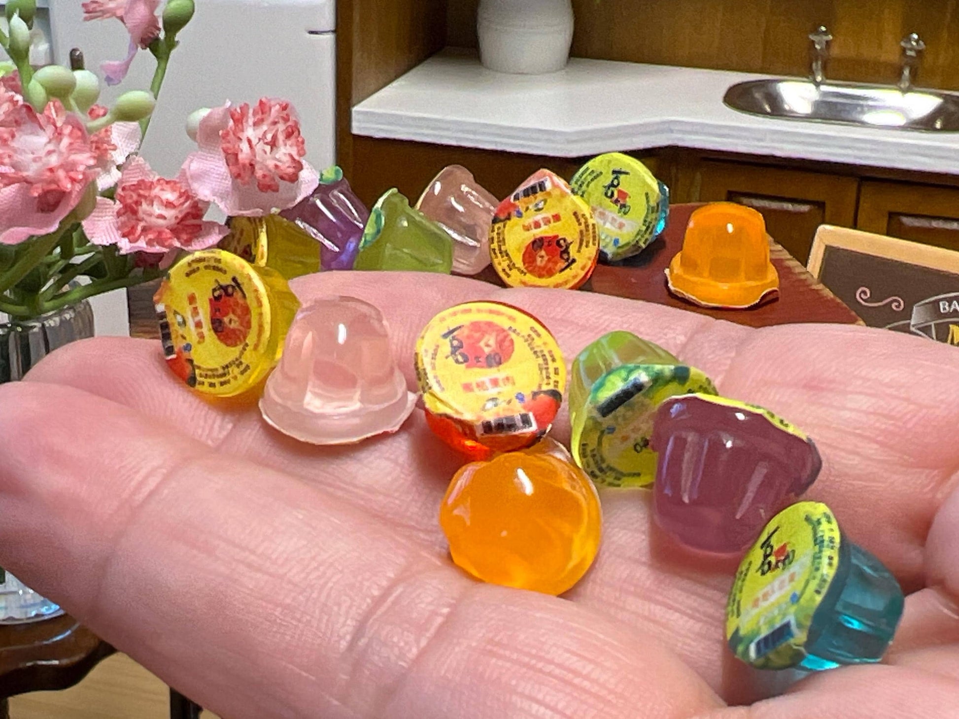 Miniature Jello 4 PC - 1:12 Scale - Dollhouse Colorful Sweet Jellies __etsy:6548024225
