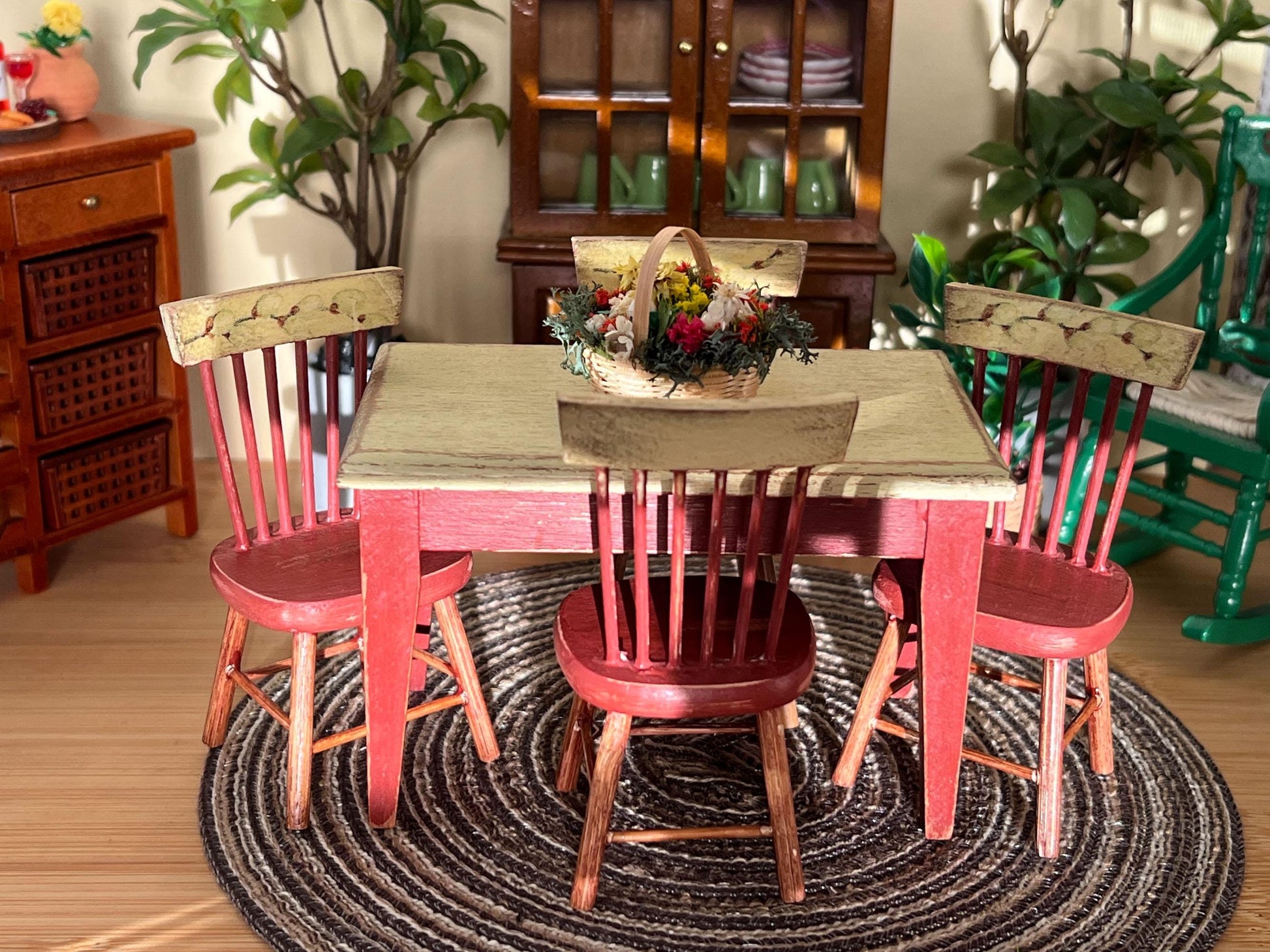 Dollhouse Dining Set – Distressed Painted Table & Chairs, 1:12 Scale __etsy:6613563068