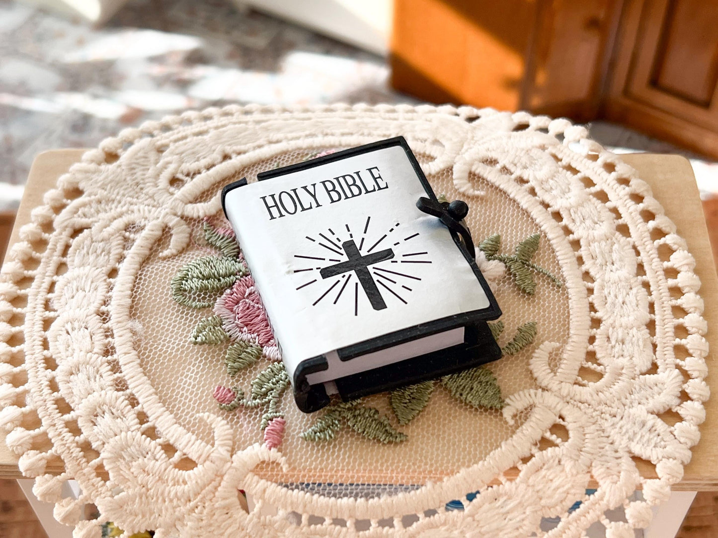 Miniature Holy Bible 1:6 Scale – Dollhouse Bible in Black, Gold, or Silver with Text __etsy:6736831172