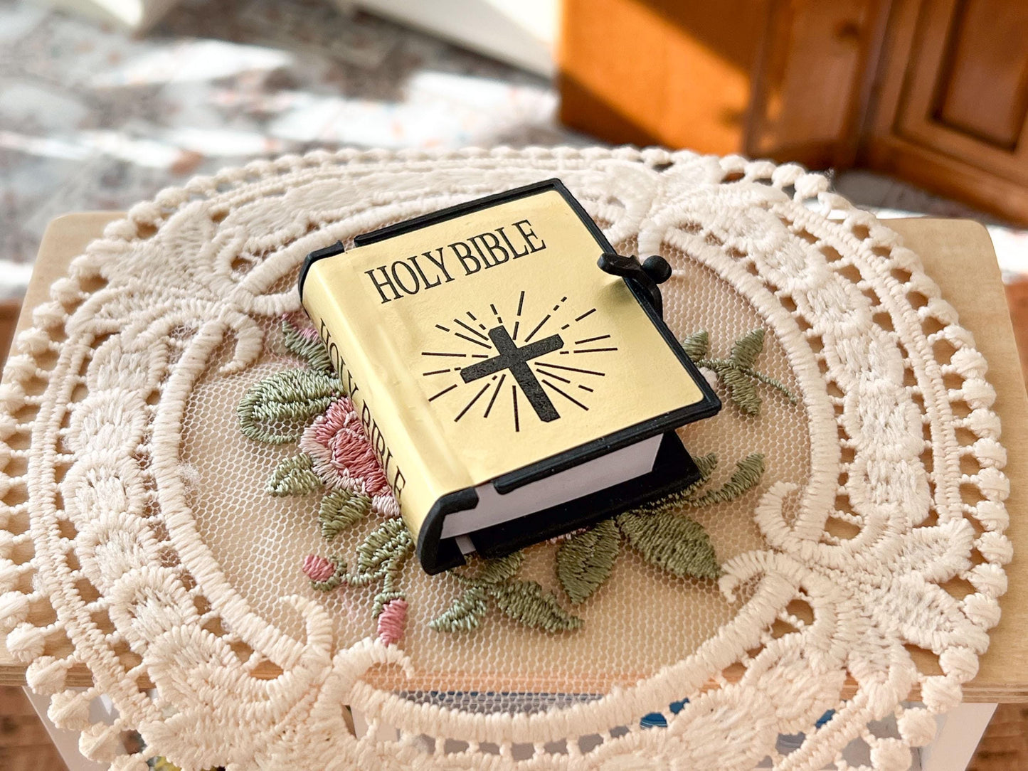 Miniature Holy Bible 1:6 Scale – Dollhouse Bible in Black, Gold, or Silver with Text __etsy:6784859701